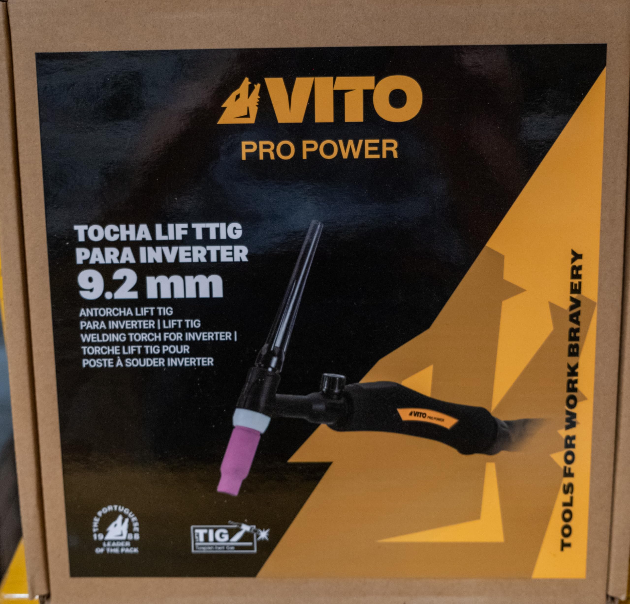 VITO - Inwertorowa spawarka połączona ARC TIG 170A palnik TIG +12 prętów Ø 2,5 mm + automatyczny kaptur + luksusowa walizka
