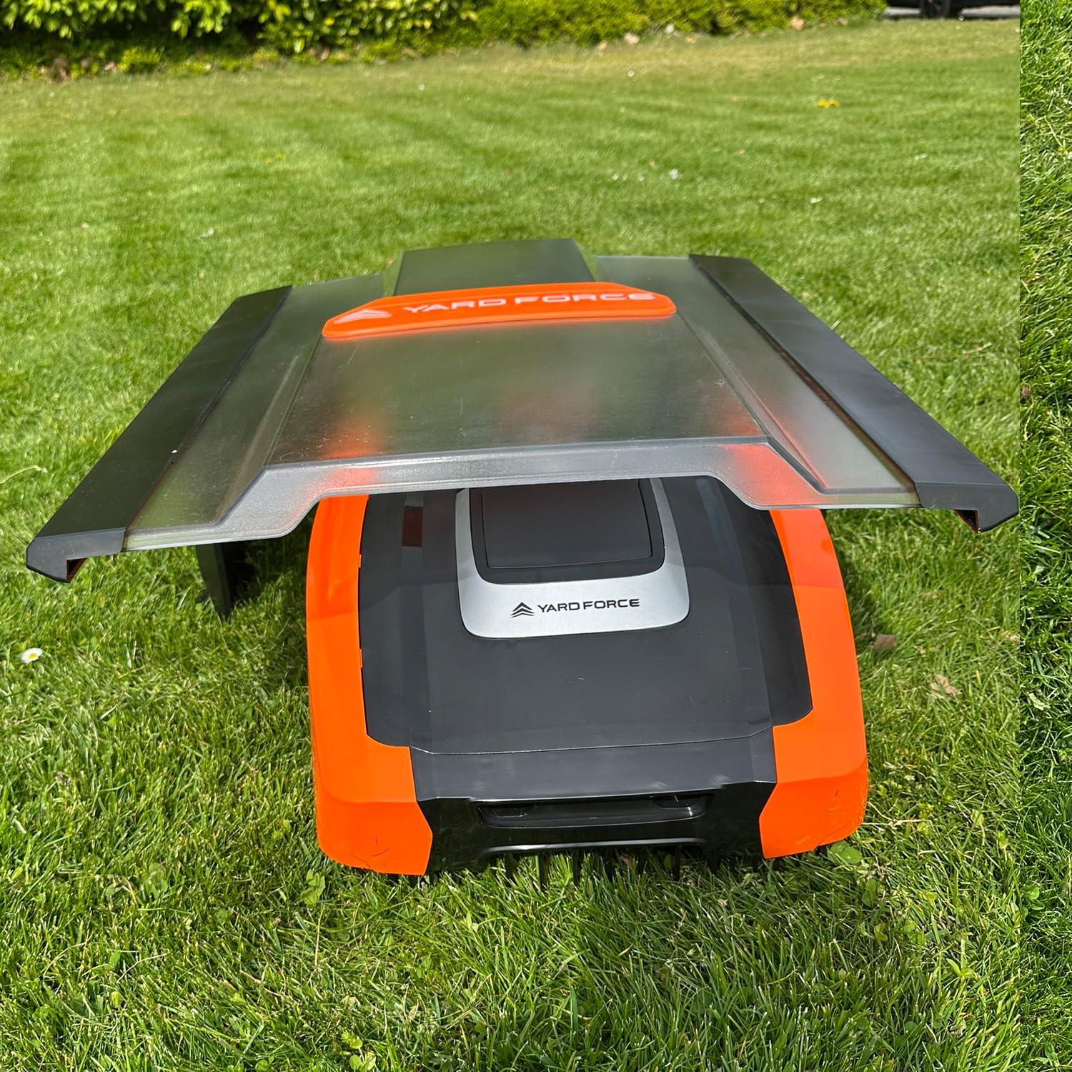 YARD FORCE Rasenmähroboter Easymow 260B & AR SH02-EU Plus Mähroboter-Garage