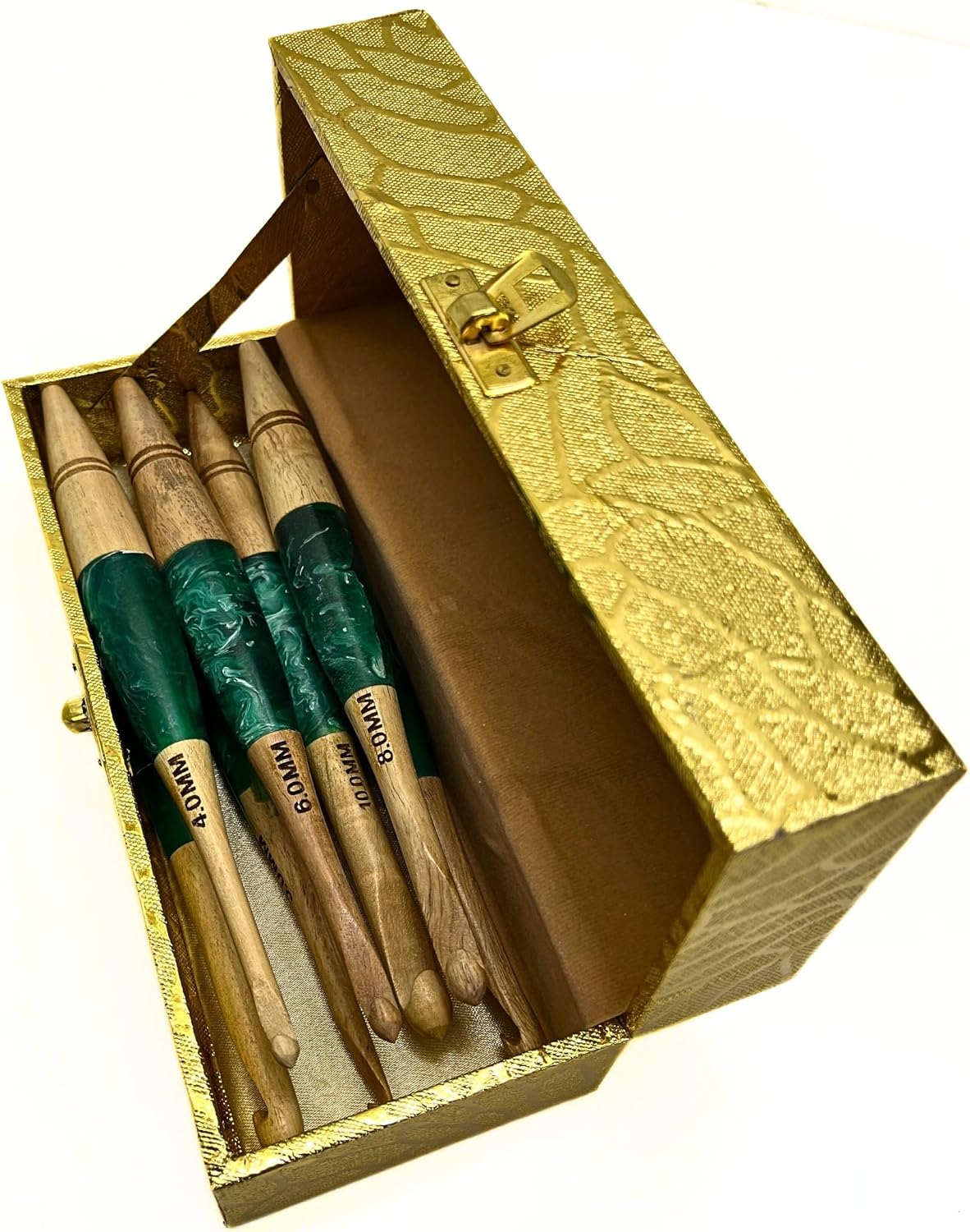 Crochet Hook Kit, Including 7 US Size Soft Handle Resin Wood Hooks Crochet Hooks Accessories & 7 Pcs Accessories with Storage Box
