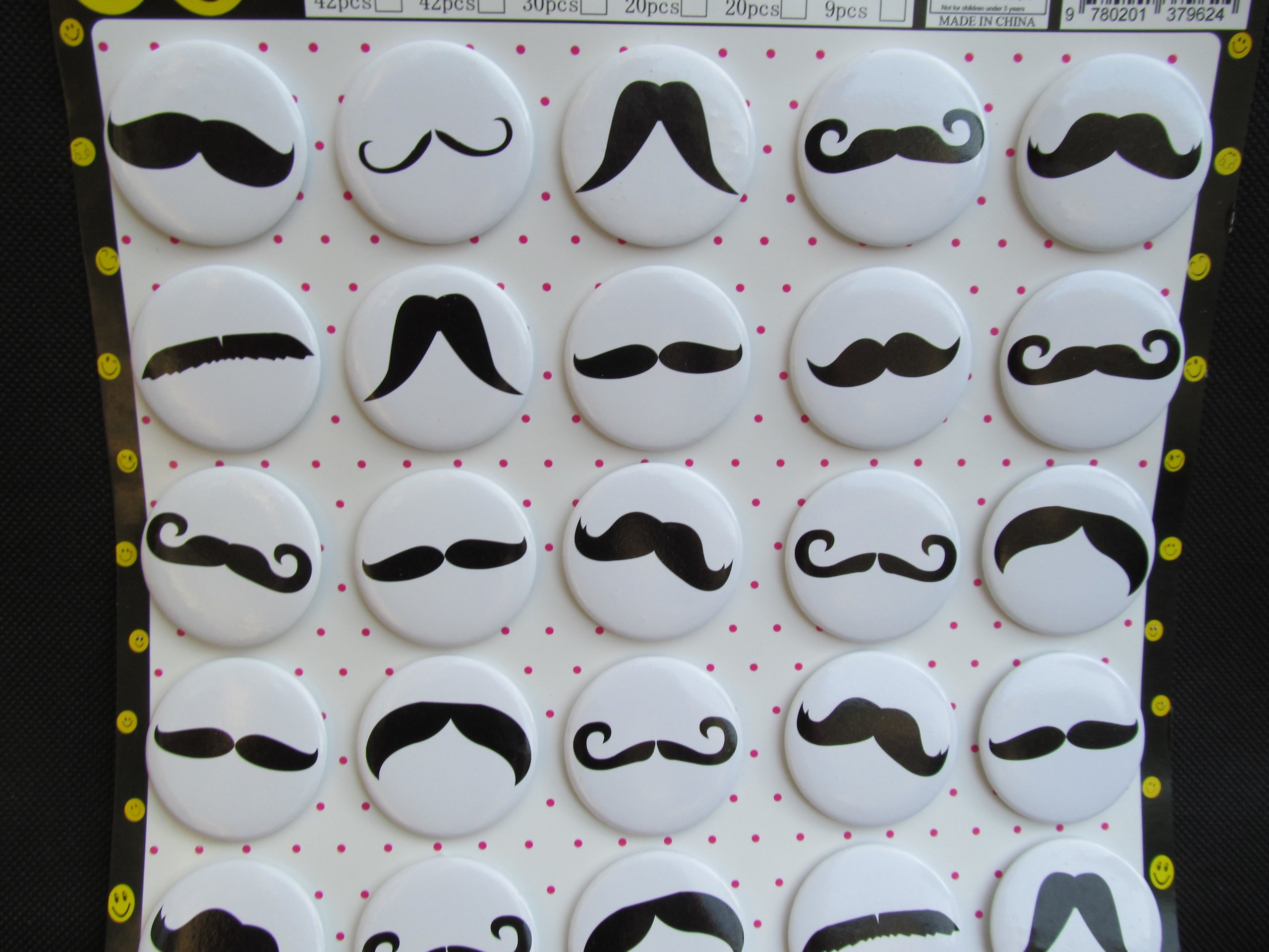 Pack Of 30 Large Party, Gift, Loot Bag Toys Fashion 60's Psychedelic, Swirls, Checked Pattern 4cm Diameter Badges By Fat-catz