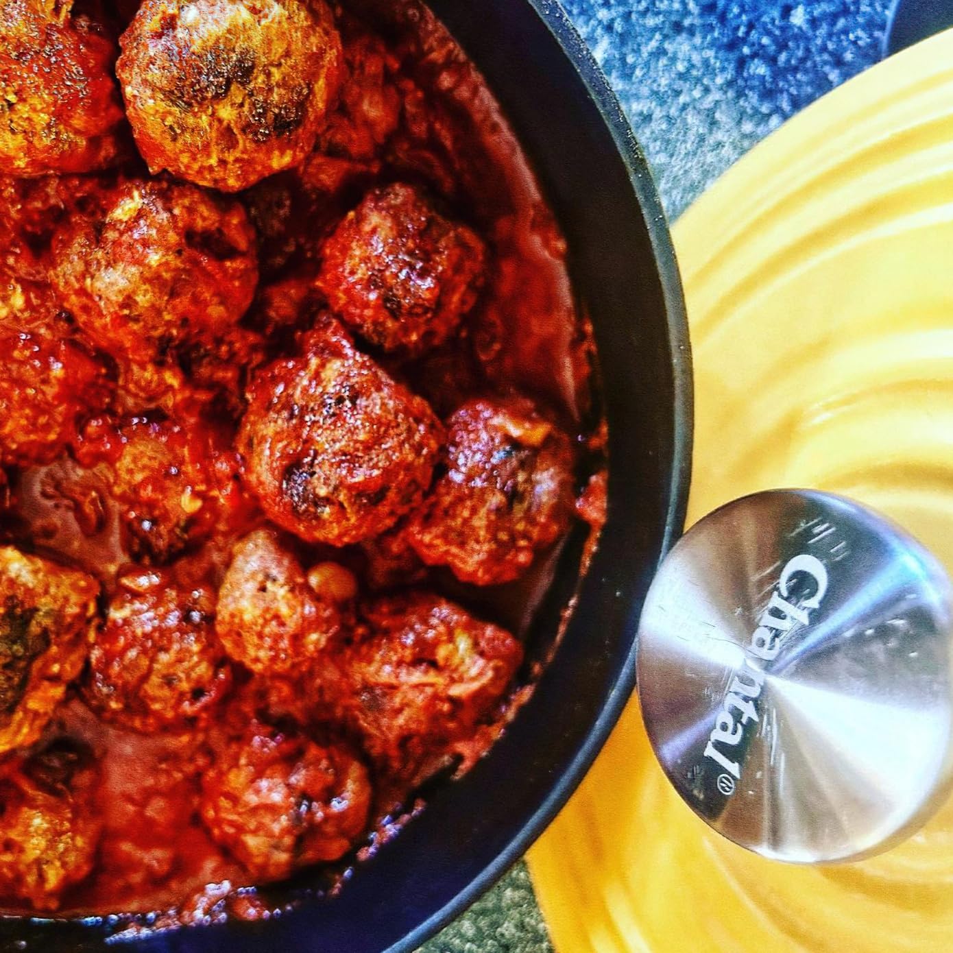 Chantal Enameled Cast Iron Cookware, 4 quart Saute Skillet, Marigold