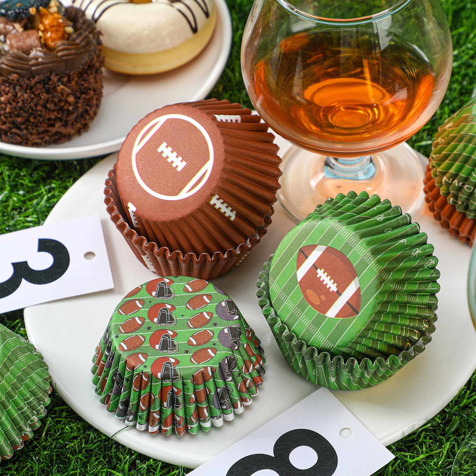 300 Caissettes à Cupcakes Papier Motif Football - Pour Anniversaire, Fête Sportive, Mariage - Diamètre 7 Cm