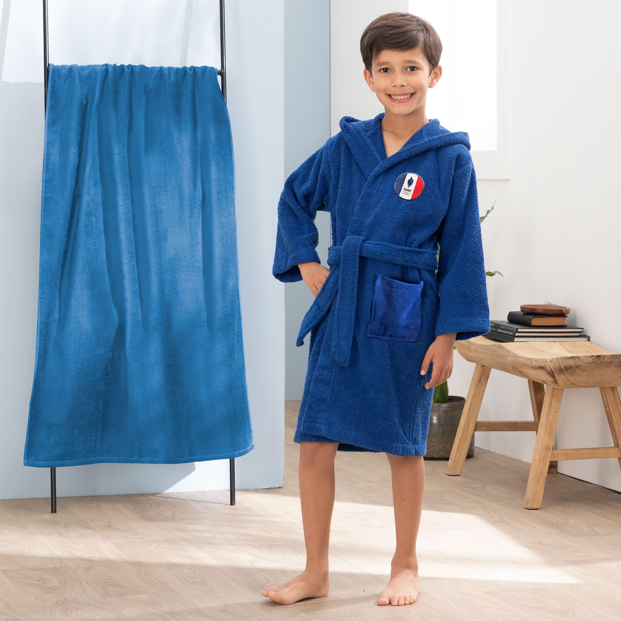 OMYDREAM PARIS Peignoir Enfant 100% Coton OEKO-TEX Taille 6/8 ans Bleu