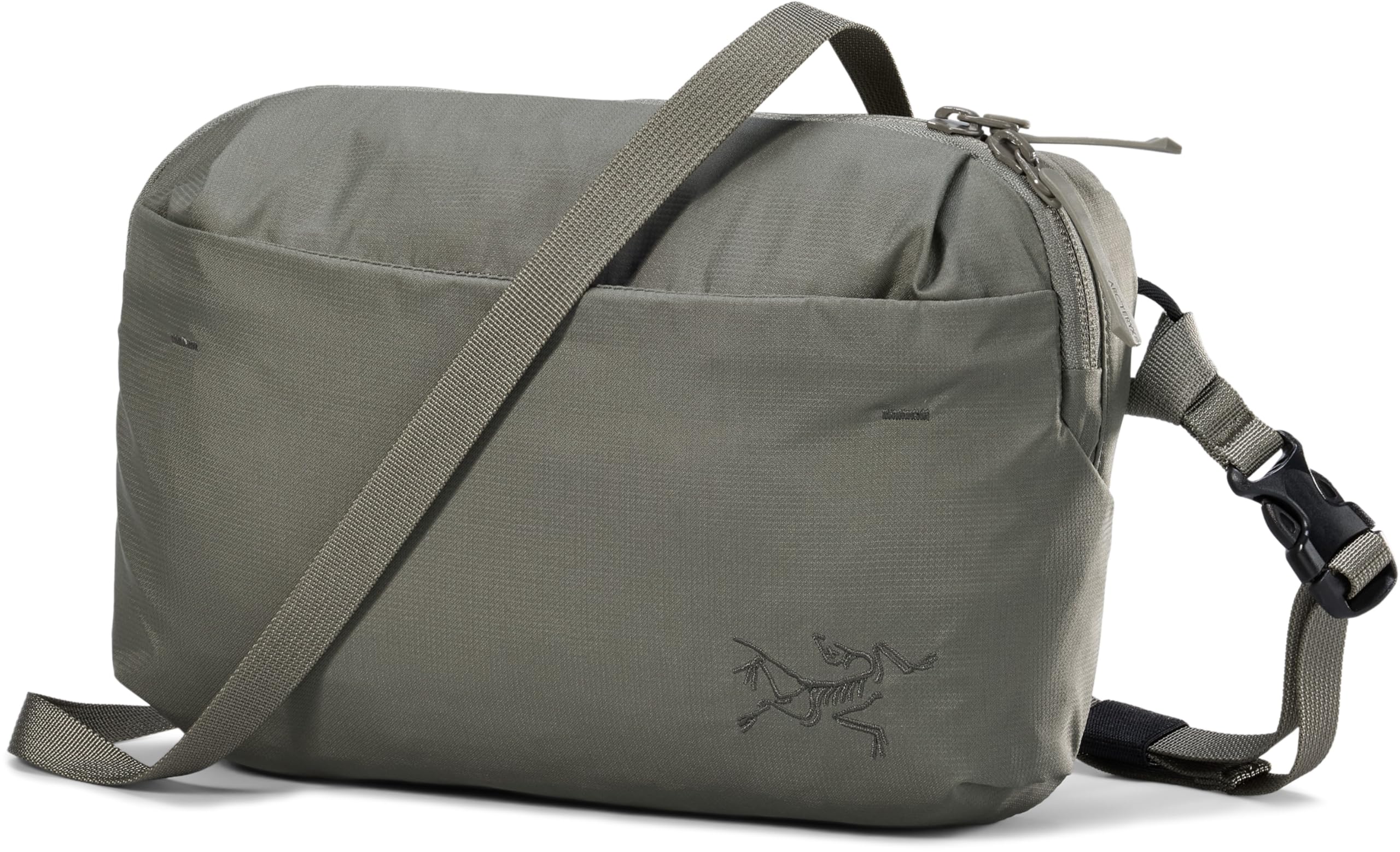 Arc'teryx Heliad Crossbody Bag | Streamlined Bag for the Day's Essentials