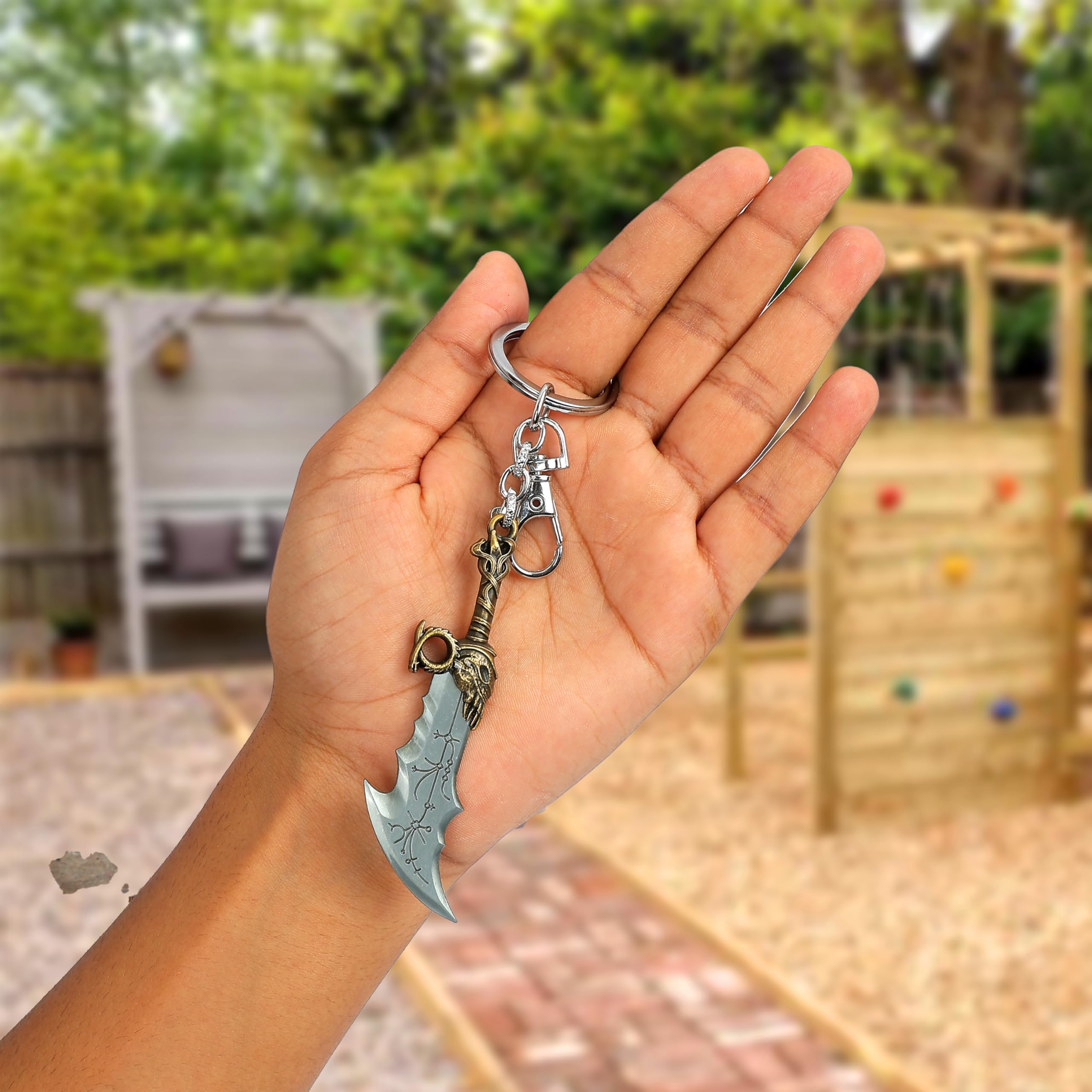 Premium Metal Keychain Collection – Iconic Game & Anime Characters – Durable & Stylish Key Accessories-image-5