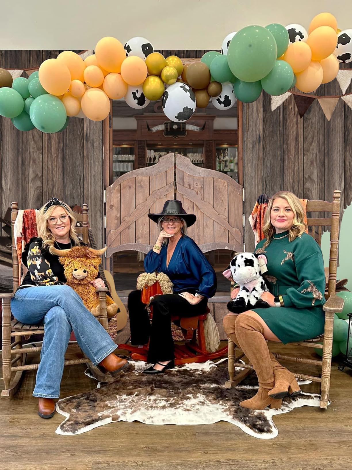 Western Saloon Fondale 3 x 2,4 m Western Wood Barn Door Sfondo per fotografia Western Wild West Cowboy Rodeo Decorazioni per feste a tema Studio Photo Booth Puntelli