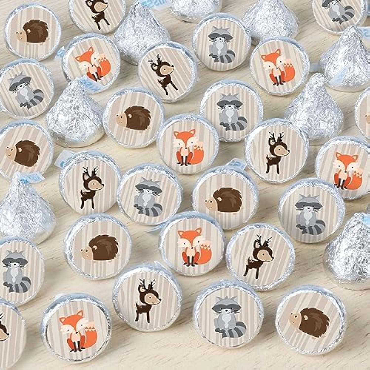 Stickers ronds Woodland Creatures pour sceller vos enveloppes de faire-part