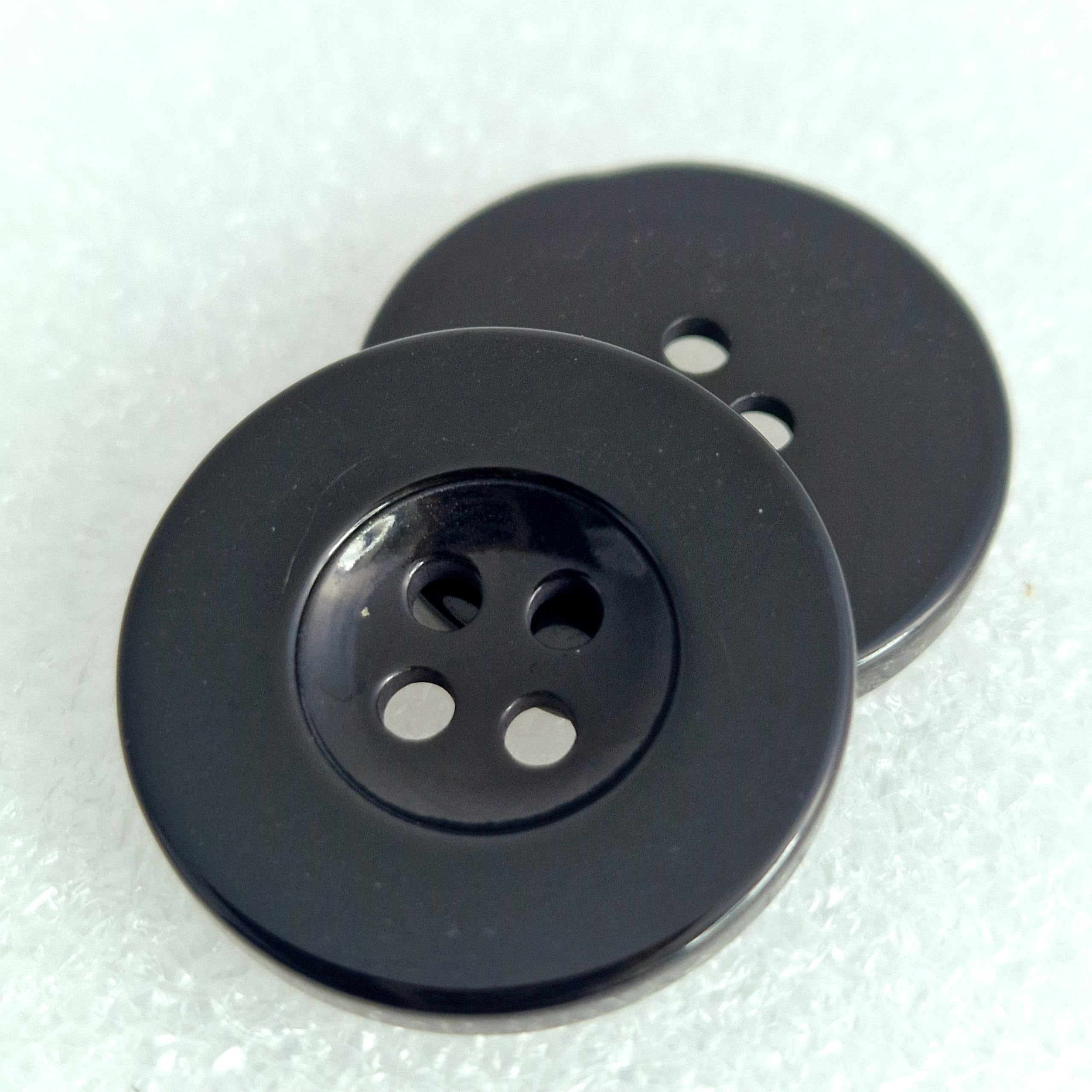 MajorCrafts® 16pcs 25mm 4 Holes Round Resin Wide Rim Sewing Buttons (Black)