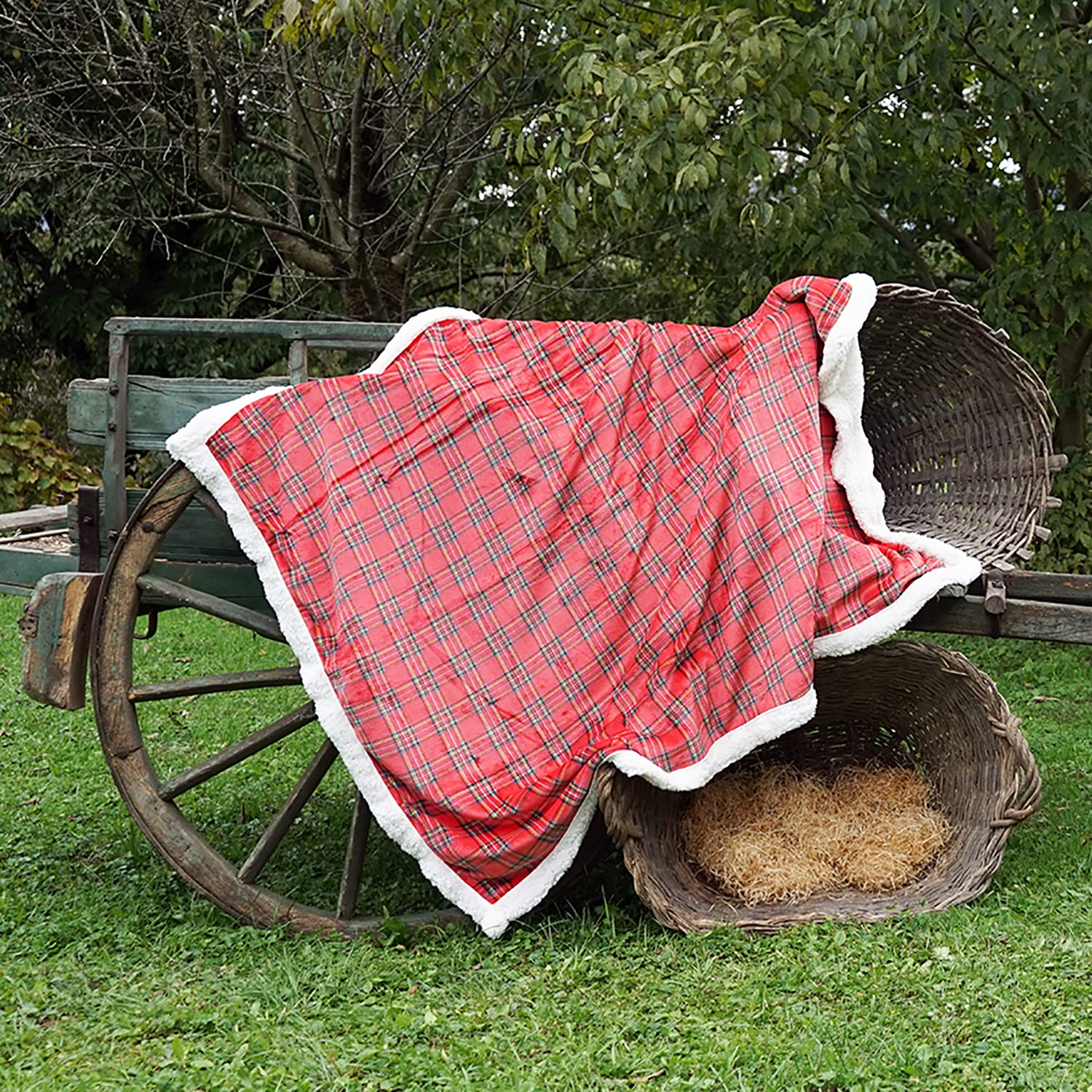 Banzaii Coperta Plaid in Pile Calda e Morbida Microfibra, per Letto e Divano 200x230 cm Scozzese Rosso