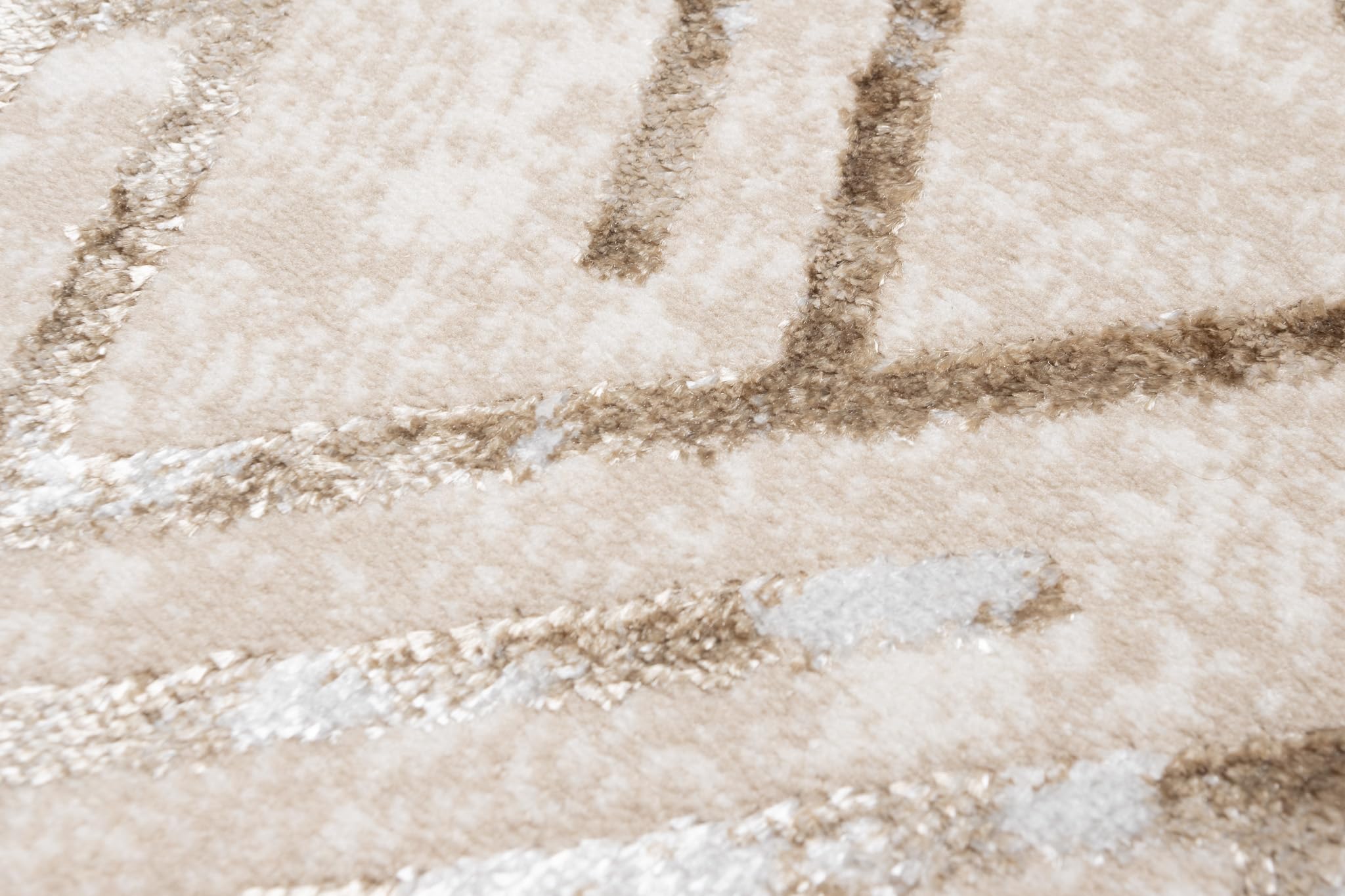 TAPISO Crystal Läufer Teppich Glänzend Gold Beige Creme Linien Figuren Zigzag Wohnzimmer Schlafzimmer Flur Korridor Modern Design ÖKO-TEX 80 x 400 cm
