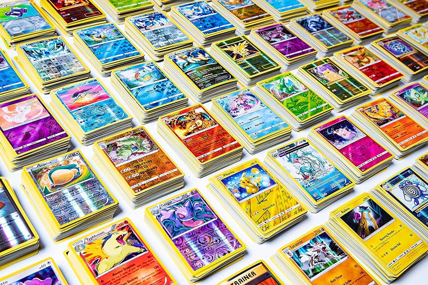 POKÉMON Trading Card Game 210 Assorted Cards 3 GX, 3 Holograms, 4
