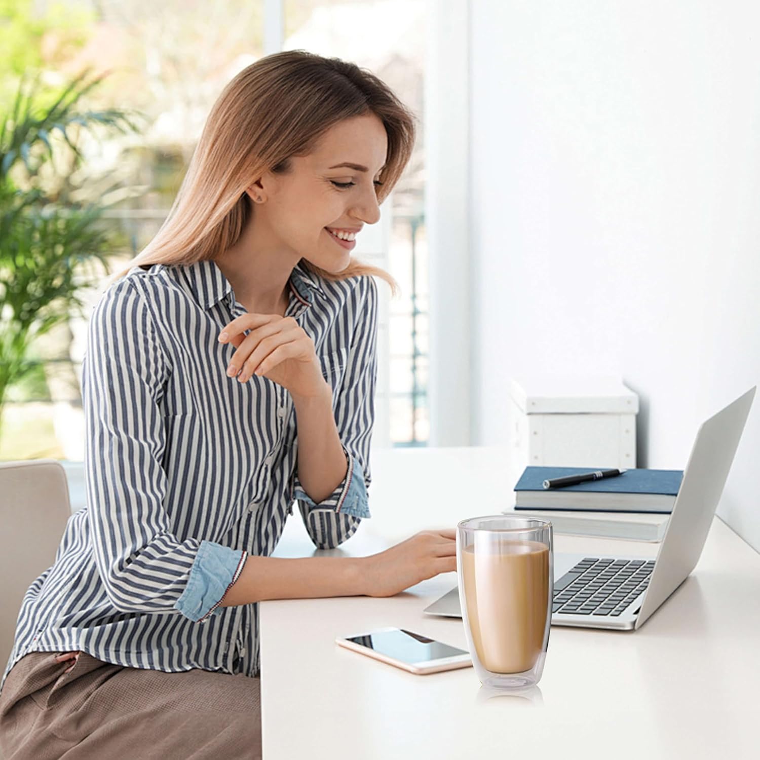 MESNEY 17oz Double Walled Glass Coffee Mugs, Insulated Clear Cappuccino Latte Glass Coffee Mugs for Home, Cafe & Restaurant, Durable Stackable Drinking Glasses - Image 6