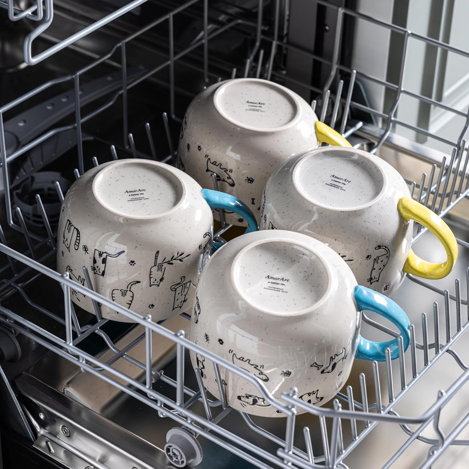 AmorArc 24 Ounces Ceramic Soup Mugs with Lids and Handle, Stoneware Bowls Cup Set of 2 for Soup, Stew, Noodle, Beautiful Mug Bowls With Lovely Dog,Cat Patterns, Microwave&Dishwasher Safe, Blue