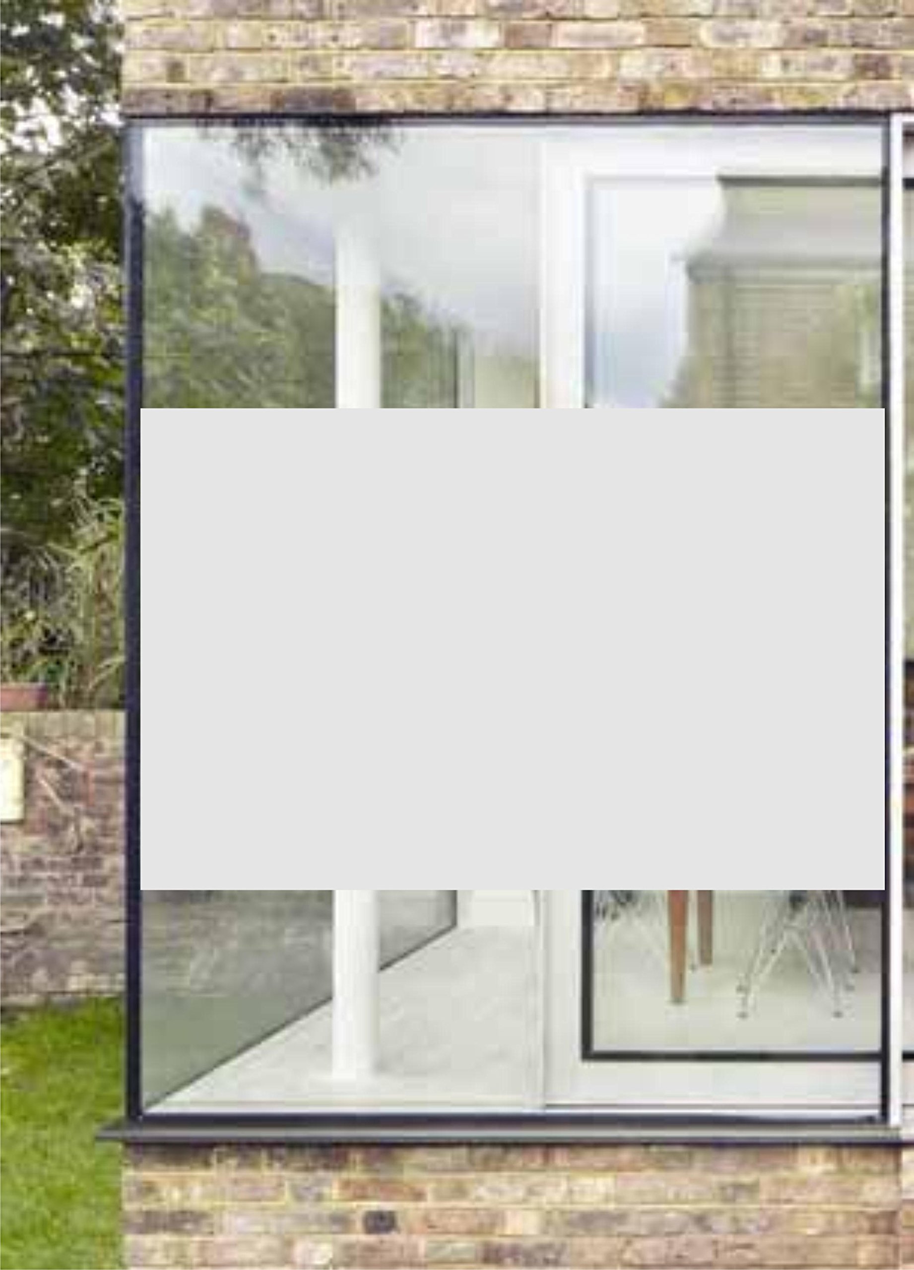 INDIGOS UG - Fensterfolie Blickdicht Streifen - Sichtschutzfolie Fenster - 50 cm Höhe Silber matt - 10m Rolle - Milchglasfolie selbstklebend Fenster Sichtschutz - Bad, Küche, Klebefolie