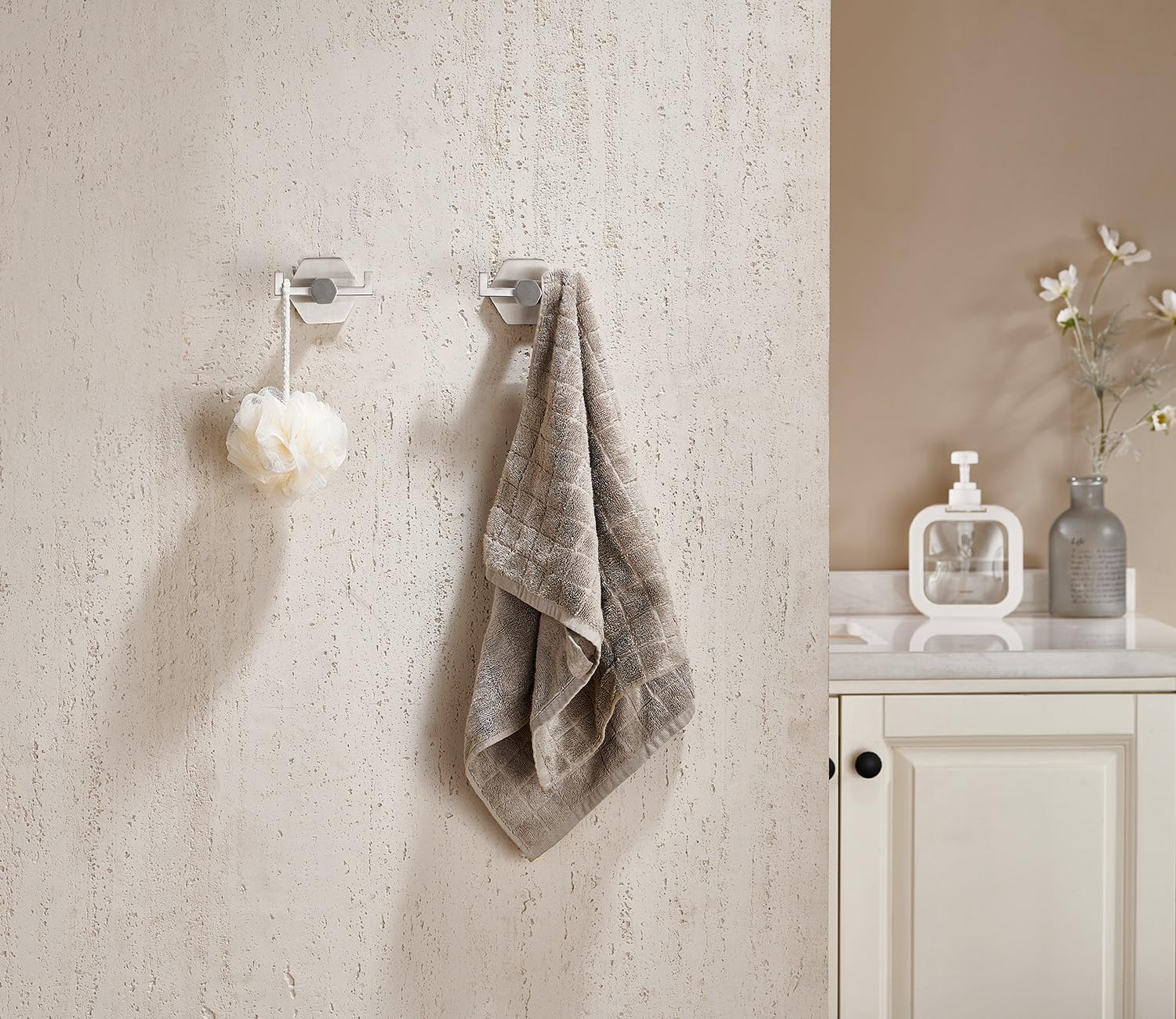 Miyili 2 Pack Bathroom Wall Hooks Brushed Steel Towel Hook Bath Hooks Modern Hexagonal Base Coat Towel Hooks Stainless Steel for Kitchen