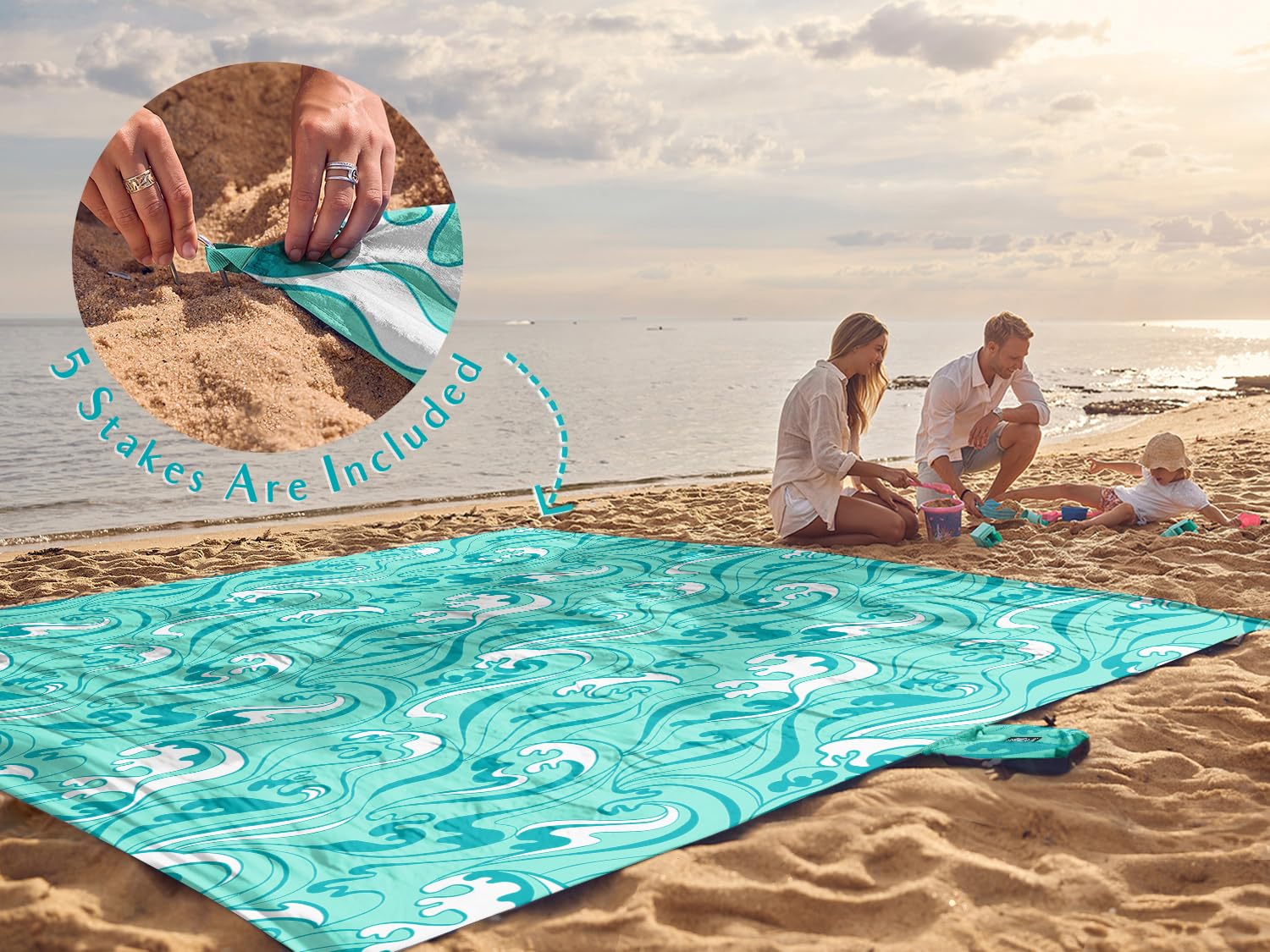 WEKAPO Couverture de Plage imperméable, Anti-Sable, surdimensionnée, Extra | Tapis de plage avec piquets, sac de rangement – Essentiels pour la plage en plein air, pique-nique (vagues de l'océan