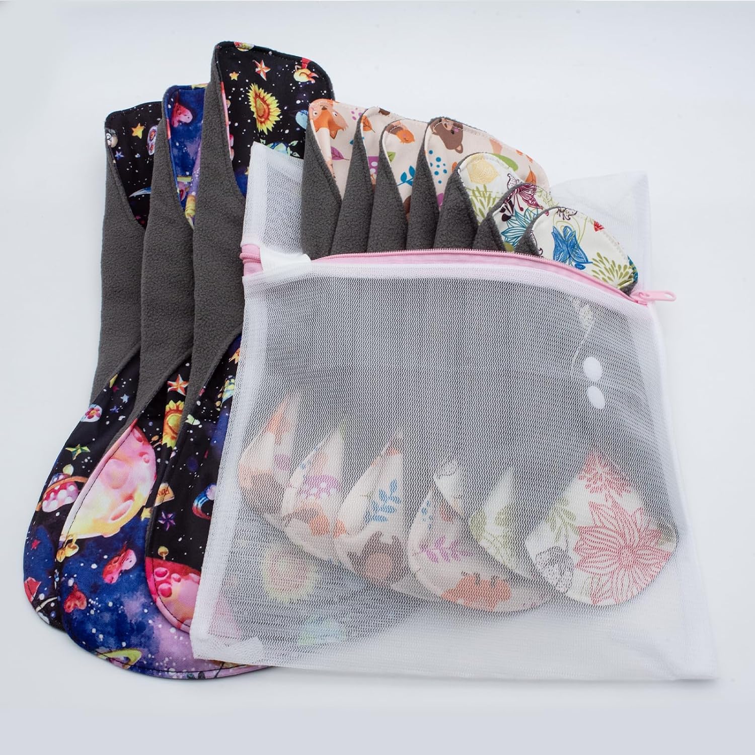 LUCKYPADS Reusable Menstrual Pads, 10 Pcs Washable Cloth Sanitary Pads & Panty Liners for Women with Wet Bag & Laundry Bag, Super Absorbent, 3 Sizes (7.9”/10”/13.7”) for Light to Overnight Flow
