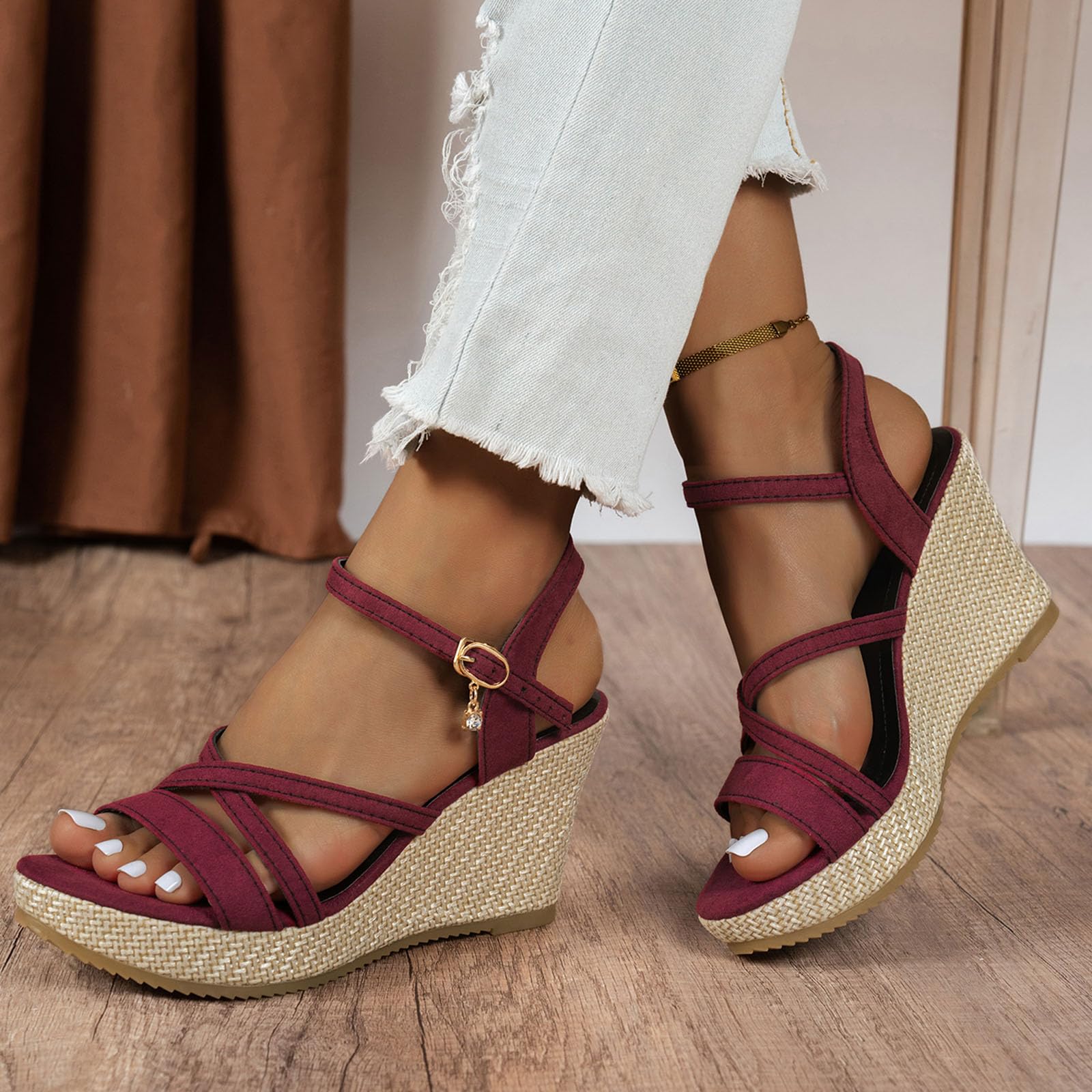 Sandales compensées élégantes pour femme avec lanières, sandales à plateforme tissées, confortables et respirantes, sandales de loisirs pour chaussures d'été