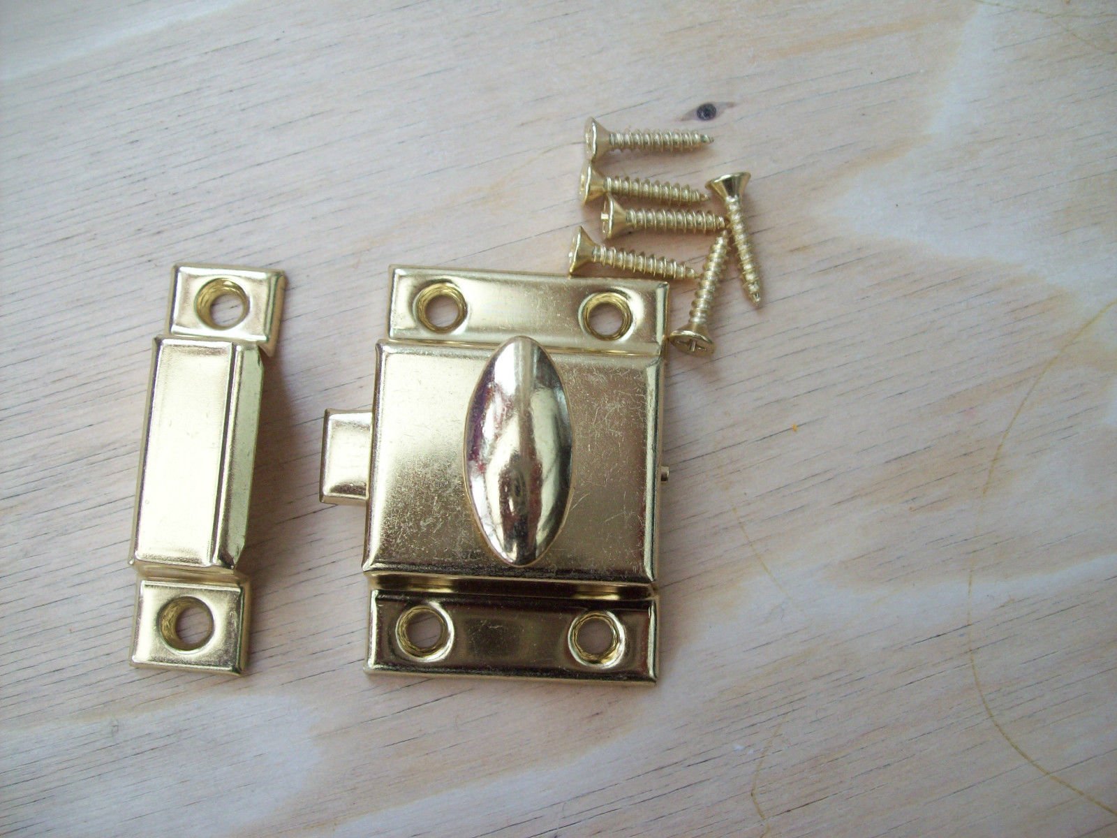 Centurion - 40mm PB Solid Brass Showcase Catch CA13P - View #13
