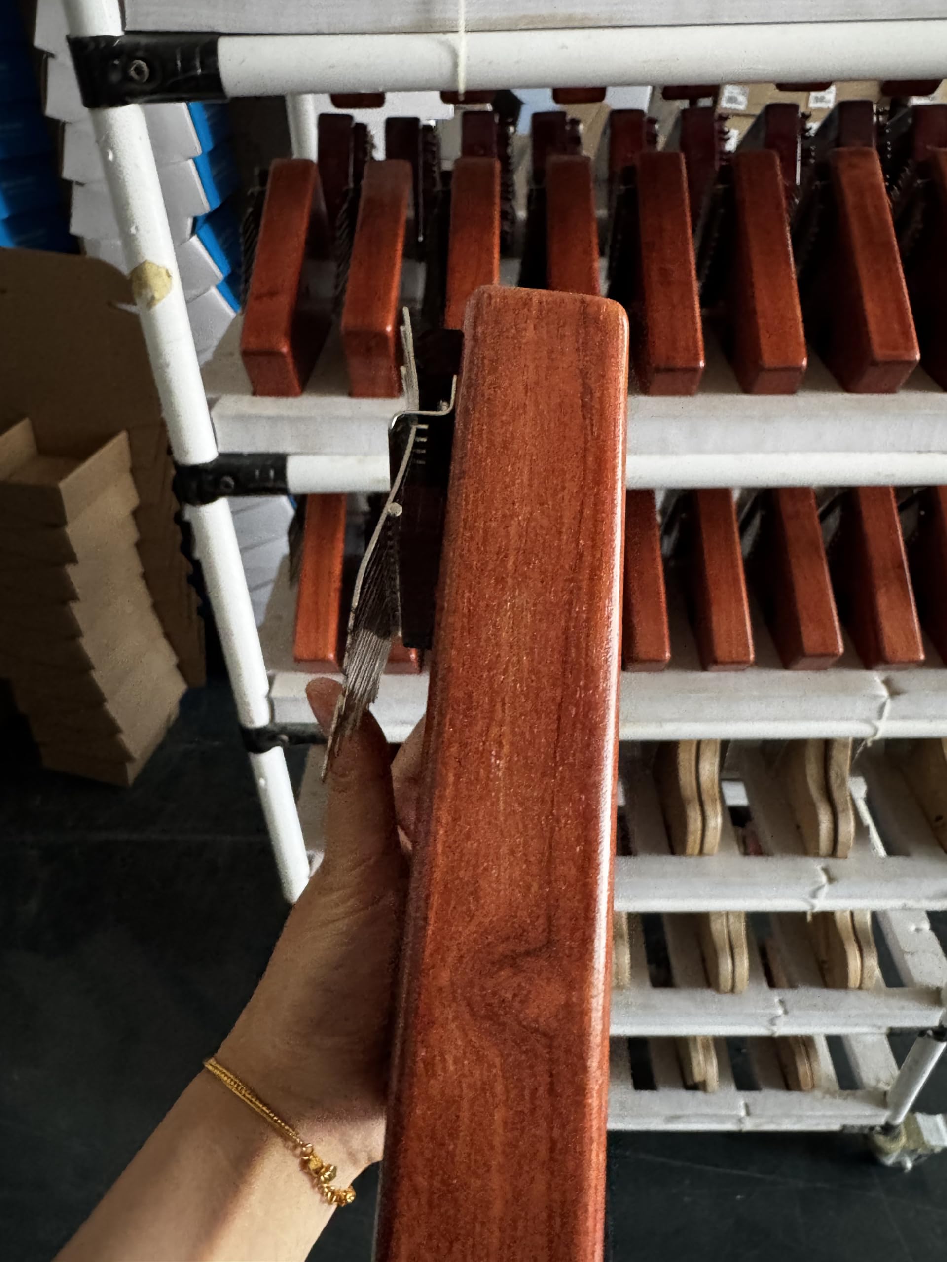 GECKO Kalimba 17 klawiszy Kalimba wbudowana w pudełko ochronne EVA, młotek tuningowy i instrukcja nauki.