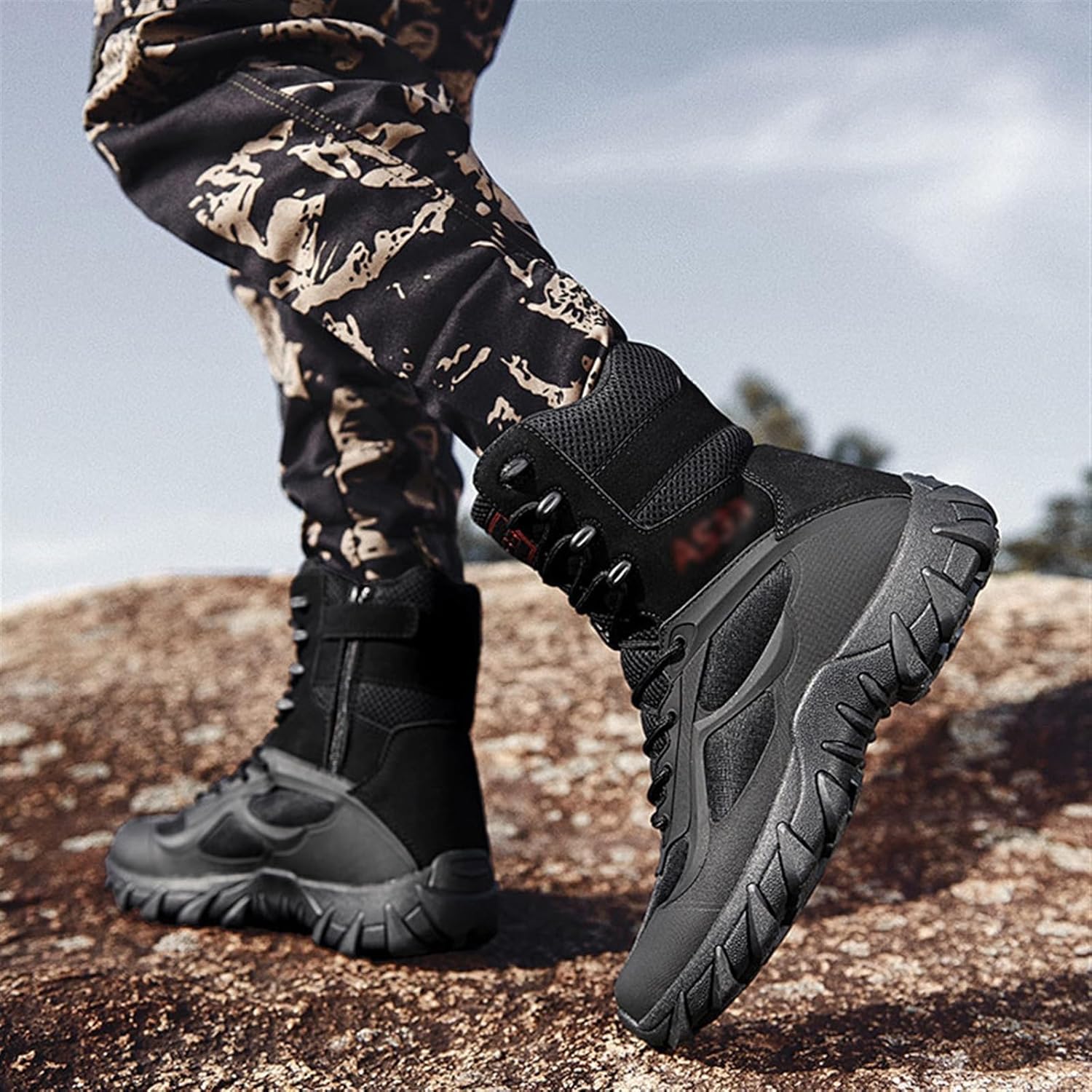 Botas Táticas Militares De Trabalho Dos Homens, Botas Militares Leves E Antiderrapantes Em Pele Com Fecho Lateral Alto Para Homem, Amarre Botas De Trabalho Confortáveis… em promoção! Veja a oferta e mais achadinhos de Botas & Coturnos Masculinos 4 Hoje é o melhor dia para comprar Botas Táticas Militares De Trabalho Dos Homens, Botas Militares Leves E Antiderrapantes Em Pele Com Fecho Lateral Alto Para Homem, Amarre Botas De Trabalho Confortáveis… com aquele preço maroto! Promoção! Aproveite a oferta! 4