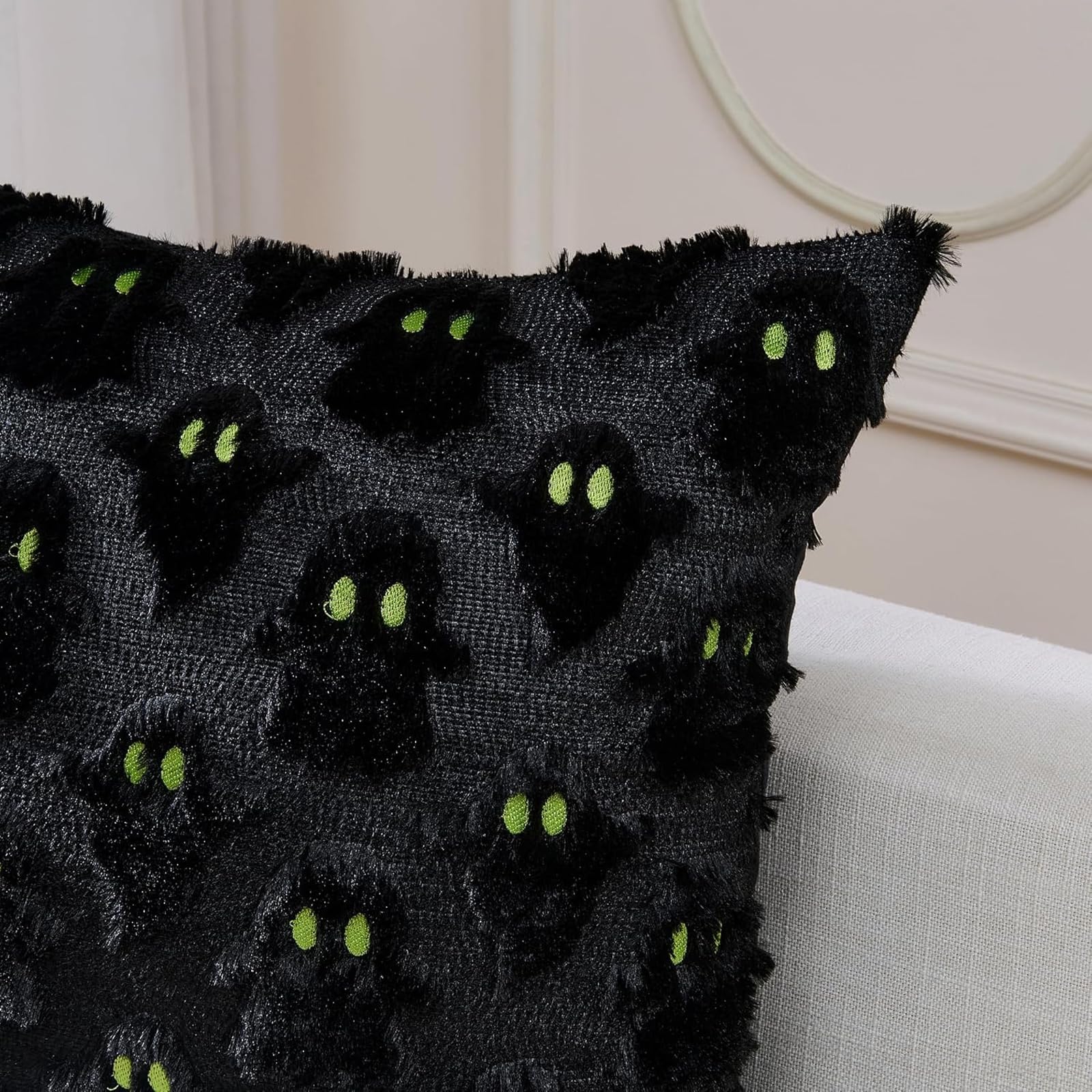 Housse De Coussin Halloween 45x45 Cm - Motif Fantôme Yeux Verts - Décoration Automne Et Fête