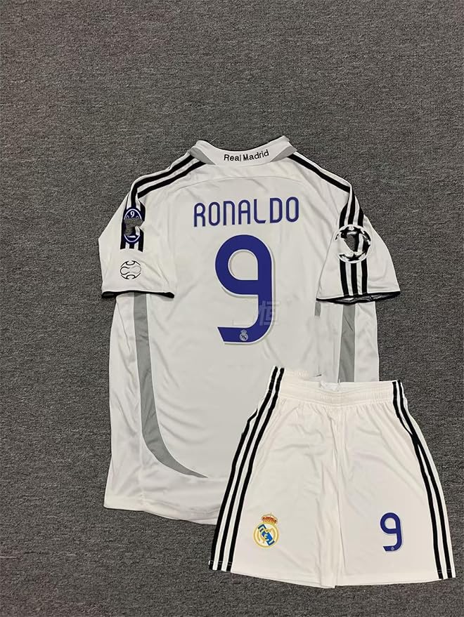 Amazon.co.jp: レトロ 06-07 レアル・マドリッド ホームアウェイ