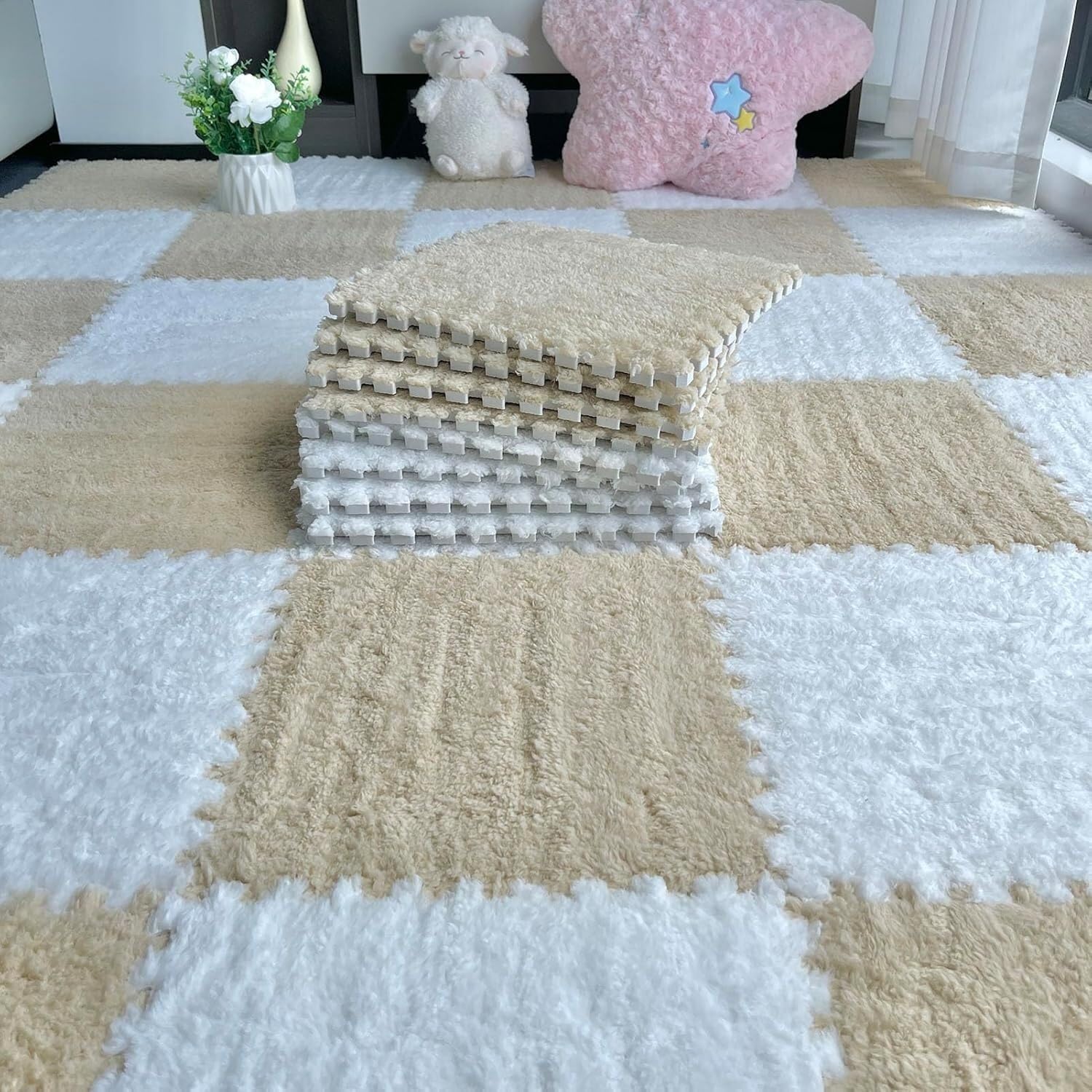 LoiYtrd Plush Foam Puzzle Mat 10pcs 30x30cm Square Interlocking Foam Tiles EVA Soft Foam Floor Mat(White+Apricot)