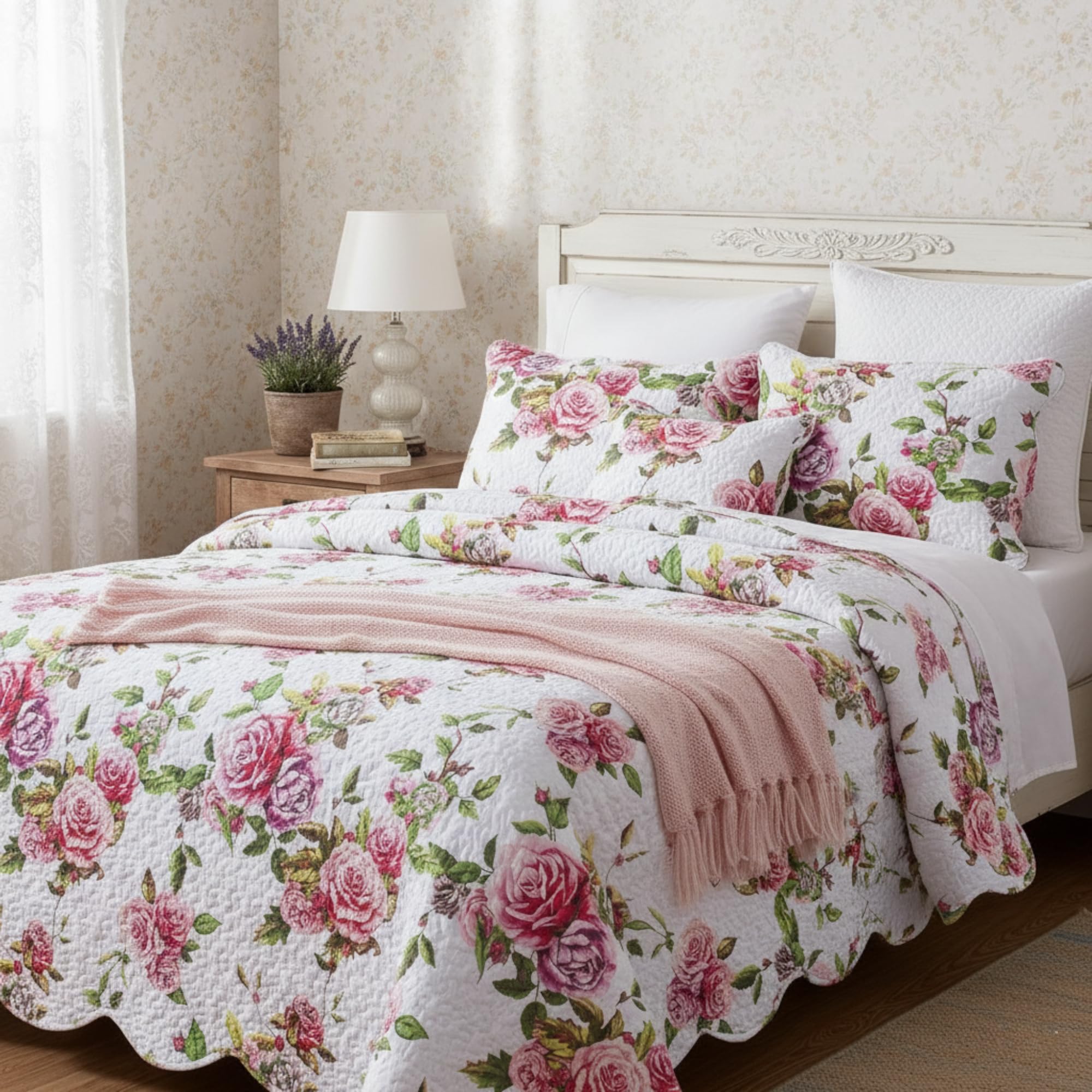 DaDa Bedding Romantic Roses Floral Bedspread Set - Lovely Spring Pink & White Scalloped Colorful Lightweight Breathable - Bright Vibrant Quilted Coverlet w/Pillow Shams - Twin - 2-Pieces