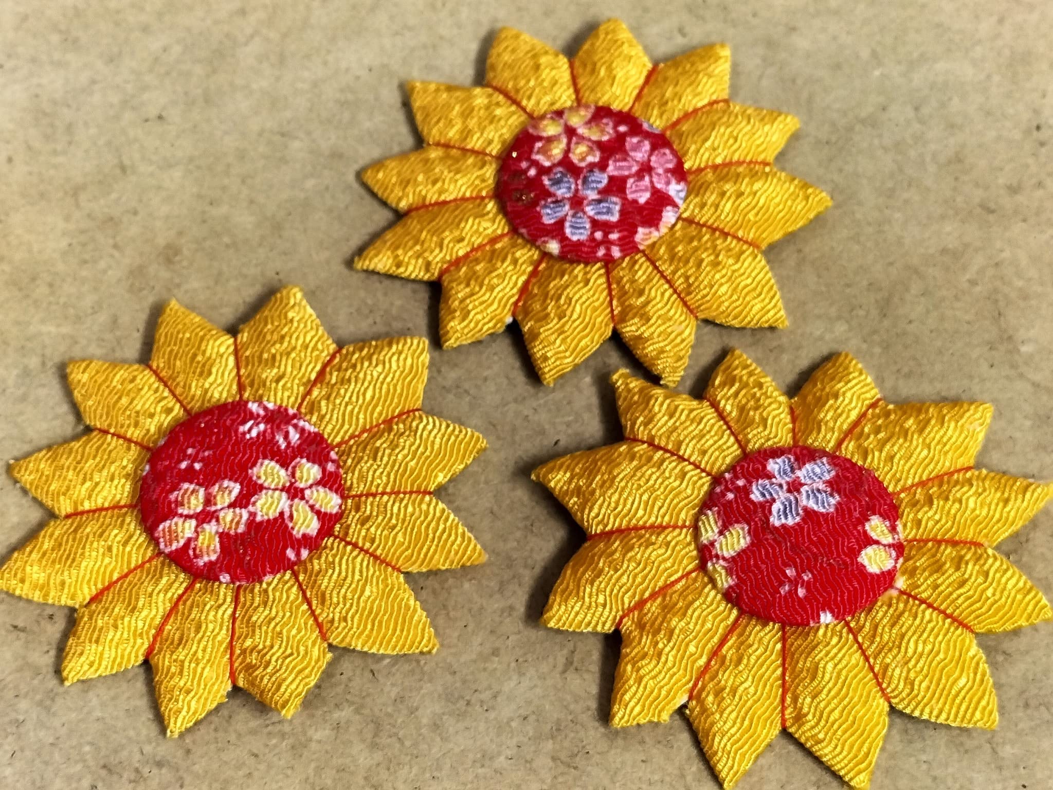 人物画 花のモチーフ 赤と黄色 Amazon | 押し絵細工 盛夏の花籠 手芸キット | 手芸キット 通販