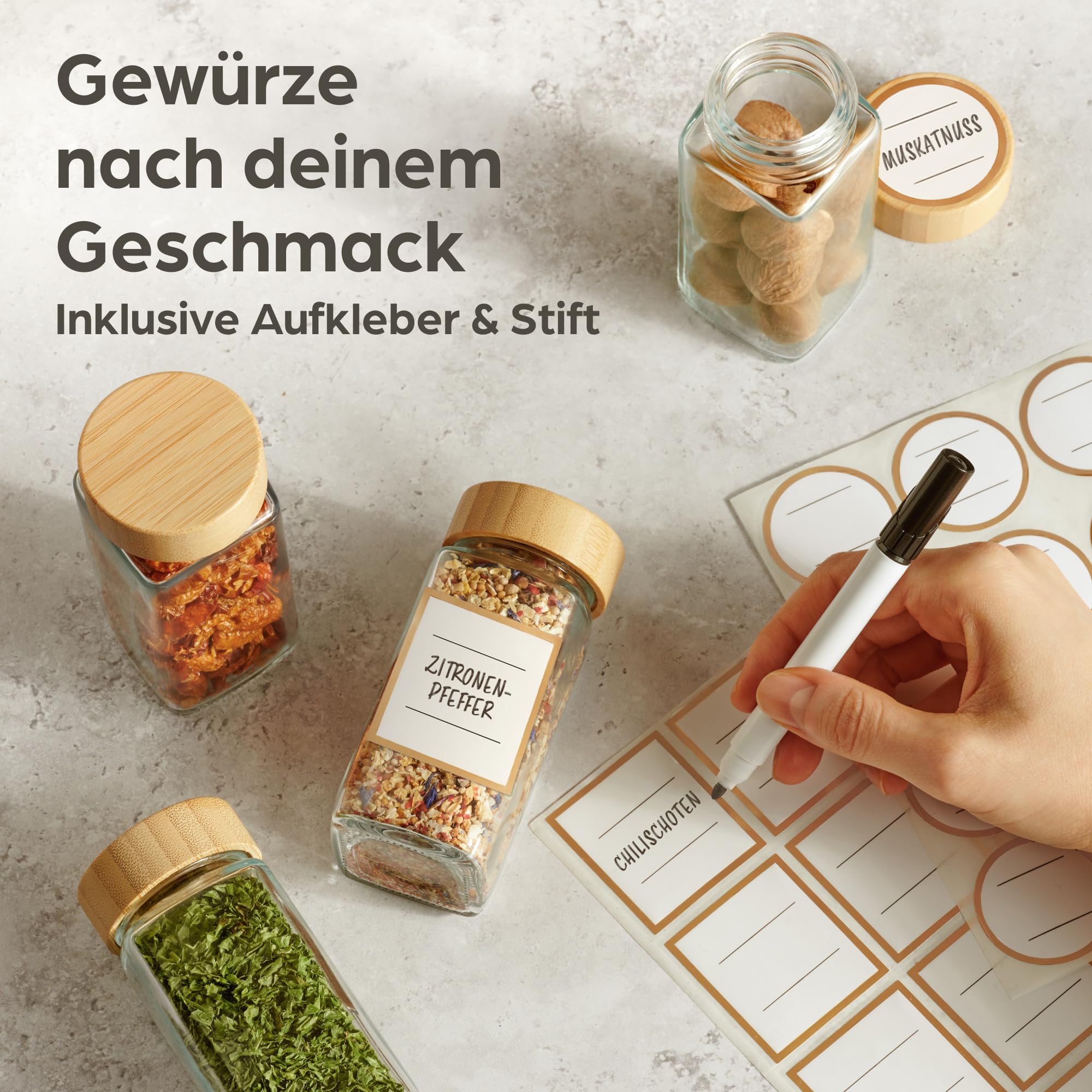 Praknu Gewürzgläser Eckig Set mit Bambusdeckel 12 x 120ml - Mit Etiketten & Streueinsatz - Luftdicht - Einfache Reinigung - Platzsparende Gewürzbehälter Glas - Gewürz Organizer leer für Schublade