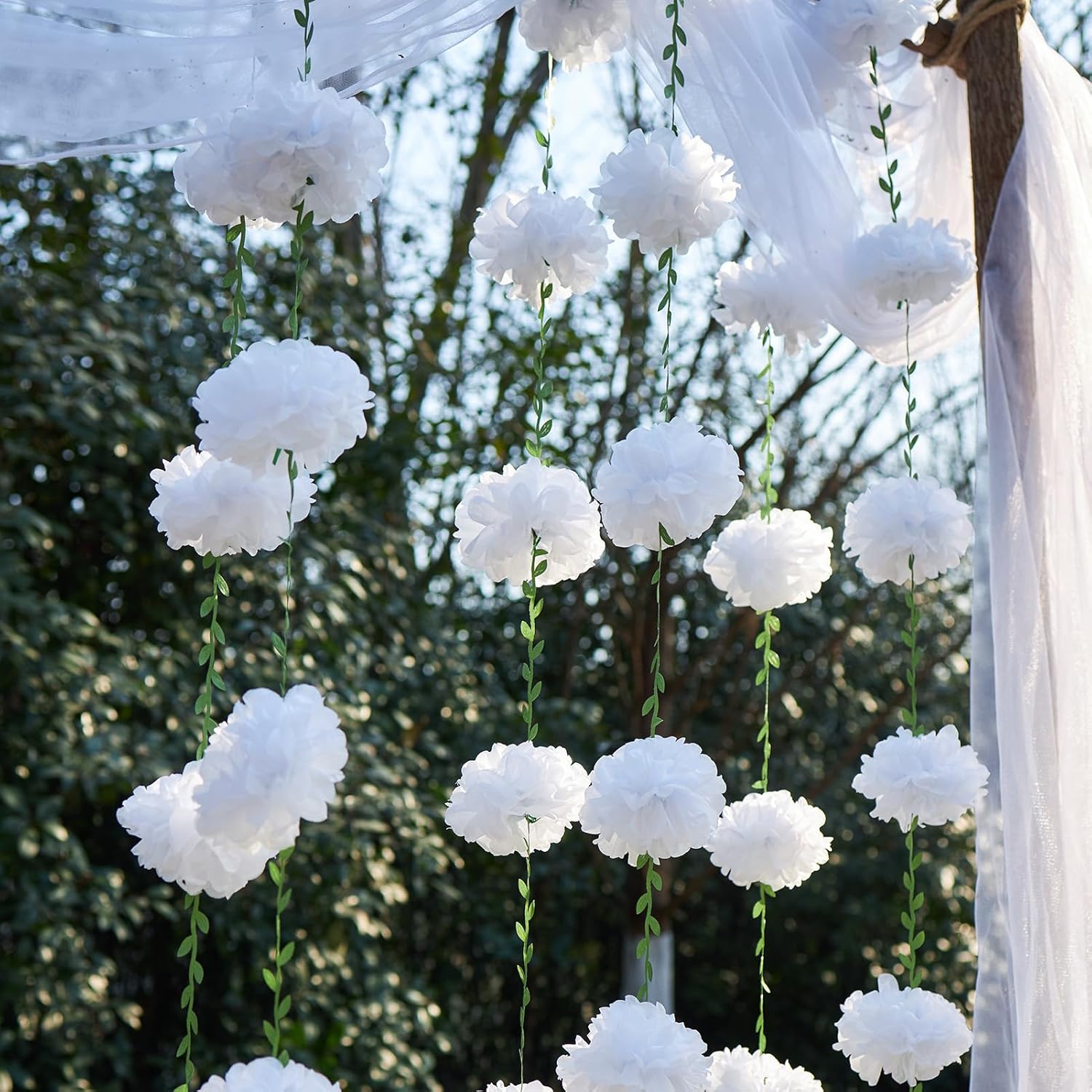 White Tissue Paper Pom Pom Garlands, Paper Flowers for Birthday Decorations, Baby Shower, Wedding Engagement, Bridal Shower, Spring Summer Party Decorations, 4 Pcs