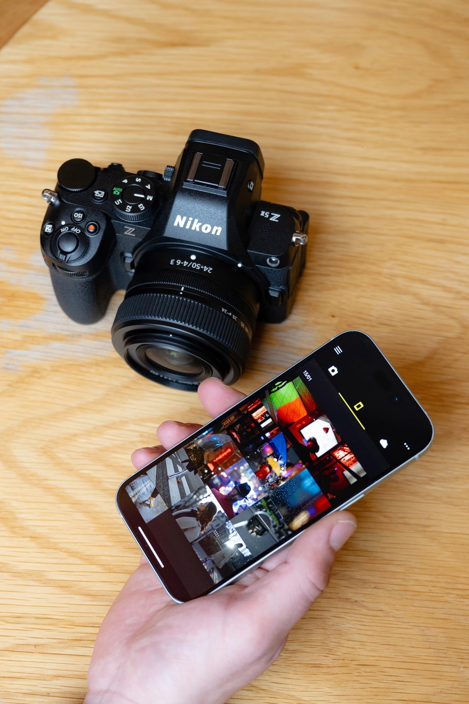 Nikon Z5II Kit Z 24-200 mm 1:4-6.3 VR (Vollformat, 24.5MP, Sensor-Shift-Bildstabilisator (5 Achsen), Motiverkennung, 3D Tracking, kostenloser Cloudservice)