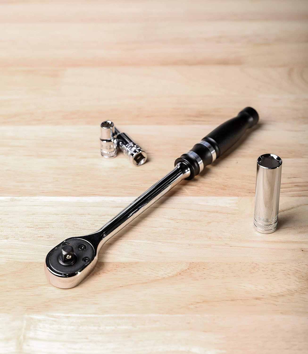 Chеареѕt 🛒 ARES 71283-1/4-Inch Drive 90-Tooth Aluminum Handle Ratchet - Ergonomic Aluminum Handle & Reversible Sealed Chrome Vanadium Steel Head Design Nеw Dеаl ARES 71283-1/4-Inch Drive 90-Tooth Aluminum Handle Ratchet - Ergonomic Aluminum Handle & Reversible Sealed Chrome Vanadium Steel Head Design