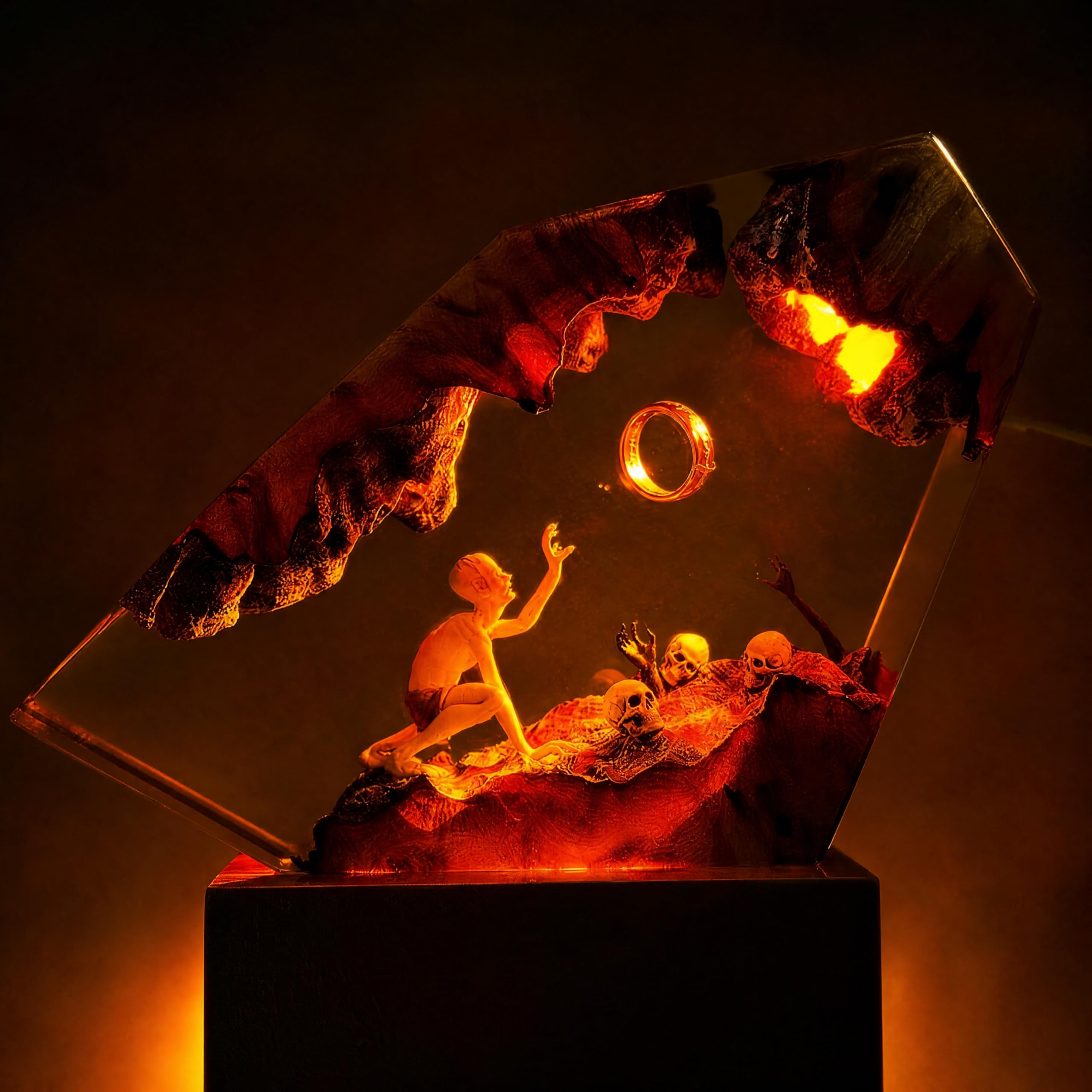 Lampada in resina epossidica, anello del Signore Oscuro, luce notturna a LED realizzata a mano in resina di legno massello, porta USB, decorazione per comodino della camera da letto, regalo di