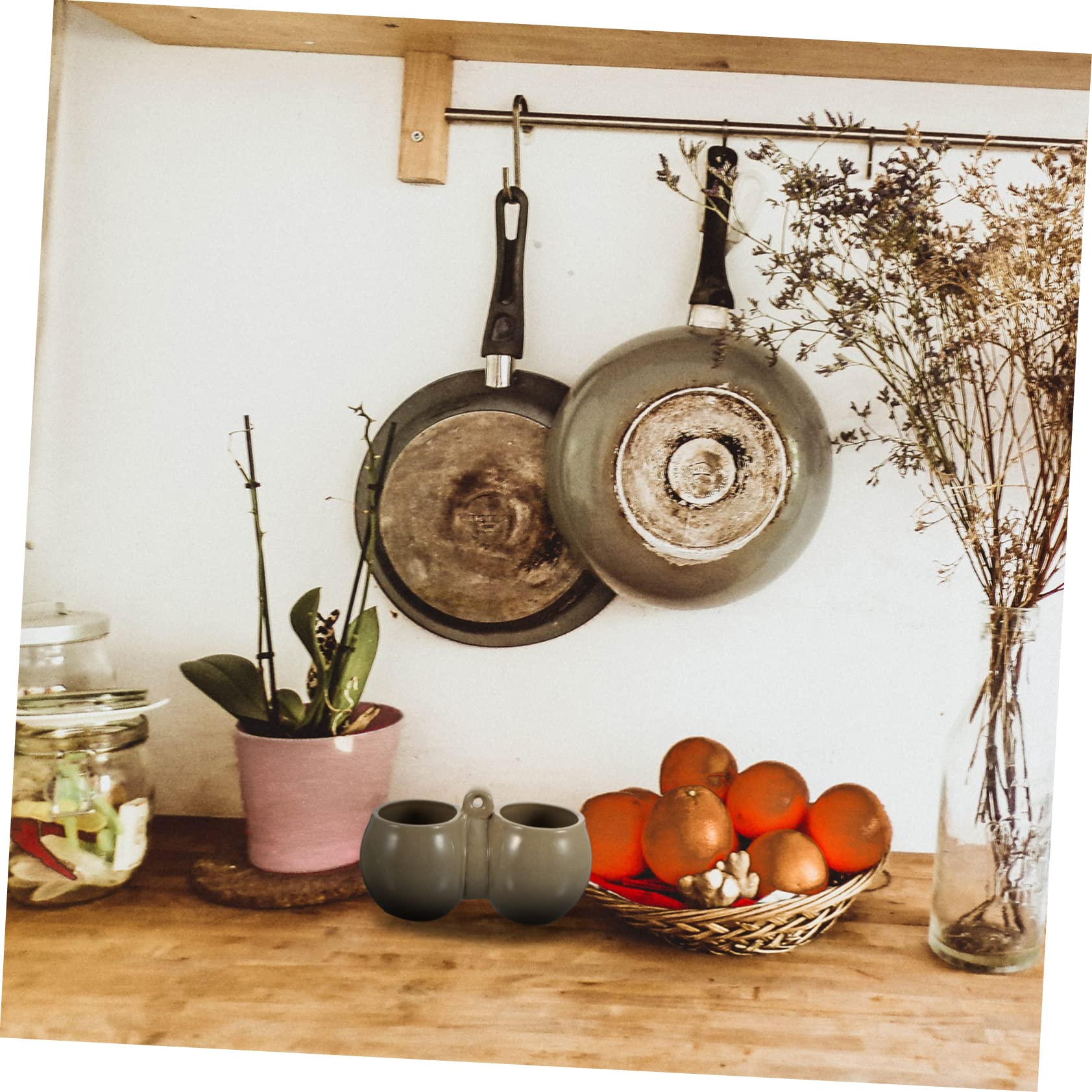 OUNONA Ceramic Condiment Storage Jar Stylish Kitchen Pepper Salt Holder for Cumin Vintage Design Capacity for Indoor Outdoor Dining Occasions