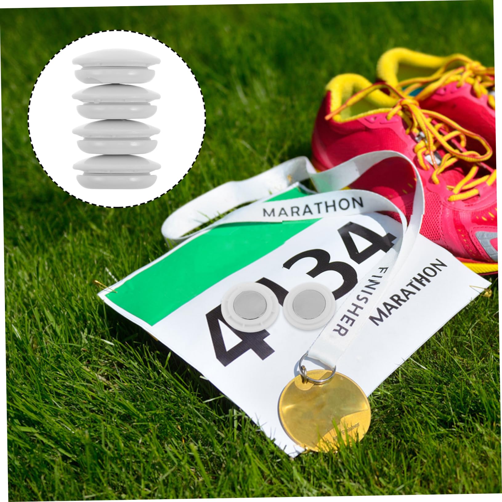 GALPADA Fermagli Magnetici per Pettorali da Gara 4 Paia Bianco Chiusura Magnetica Resistente e Leggera per Maratona Corsa Trail Running Accessori Sportivi per Corridori