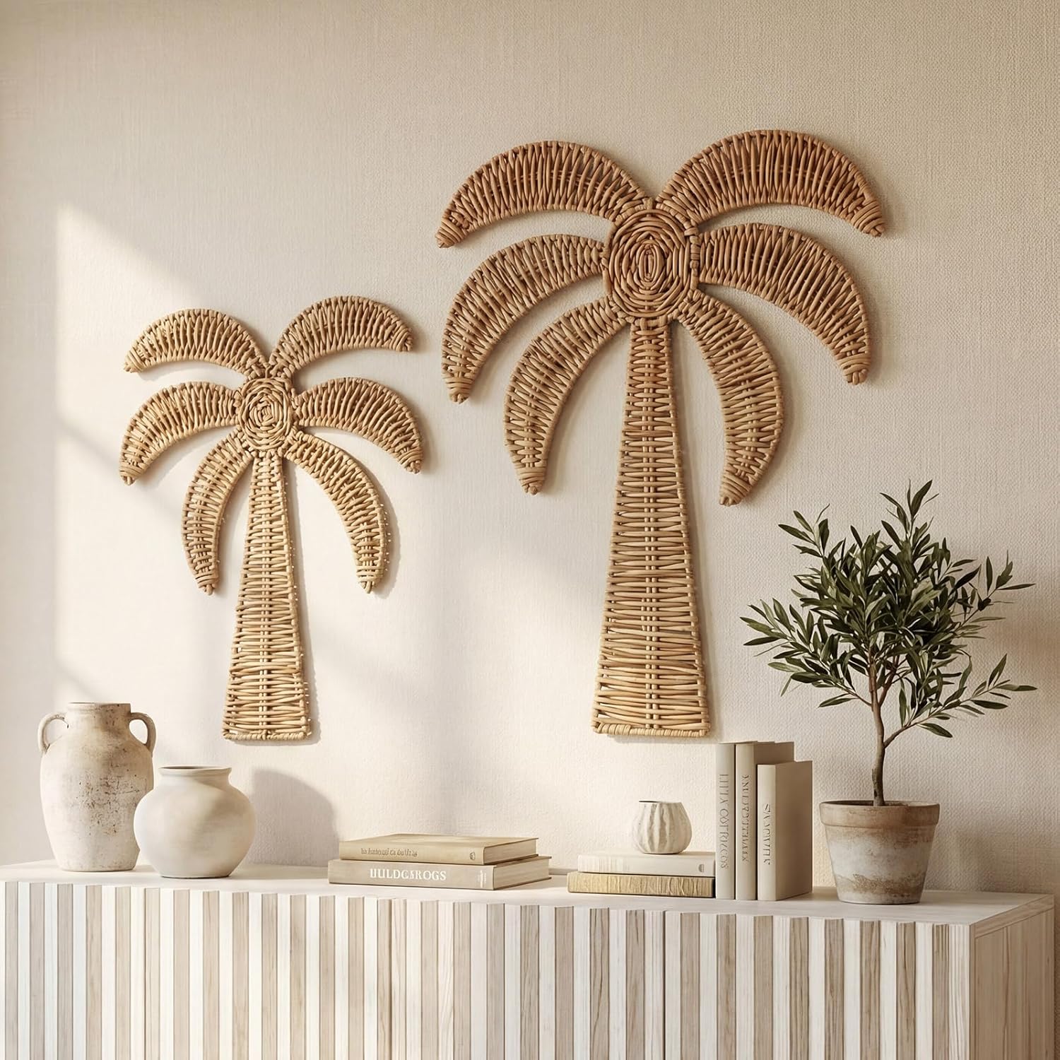 Cinnvoice 2 Pcs Summer Rattan Palm Tree Wall Decor Coastal Tropical Beach Wall Hanging Decorations for Boho Living Room Bathroom Bedroom Patio Party Decorations