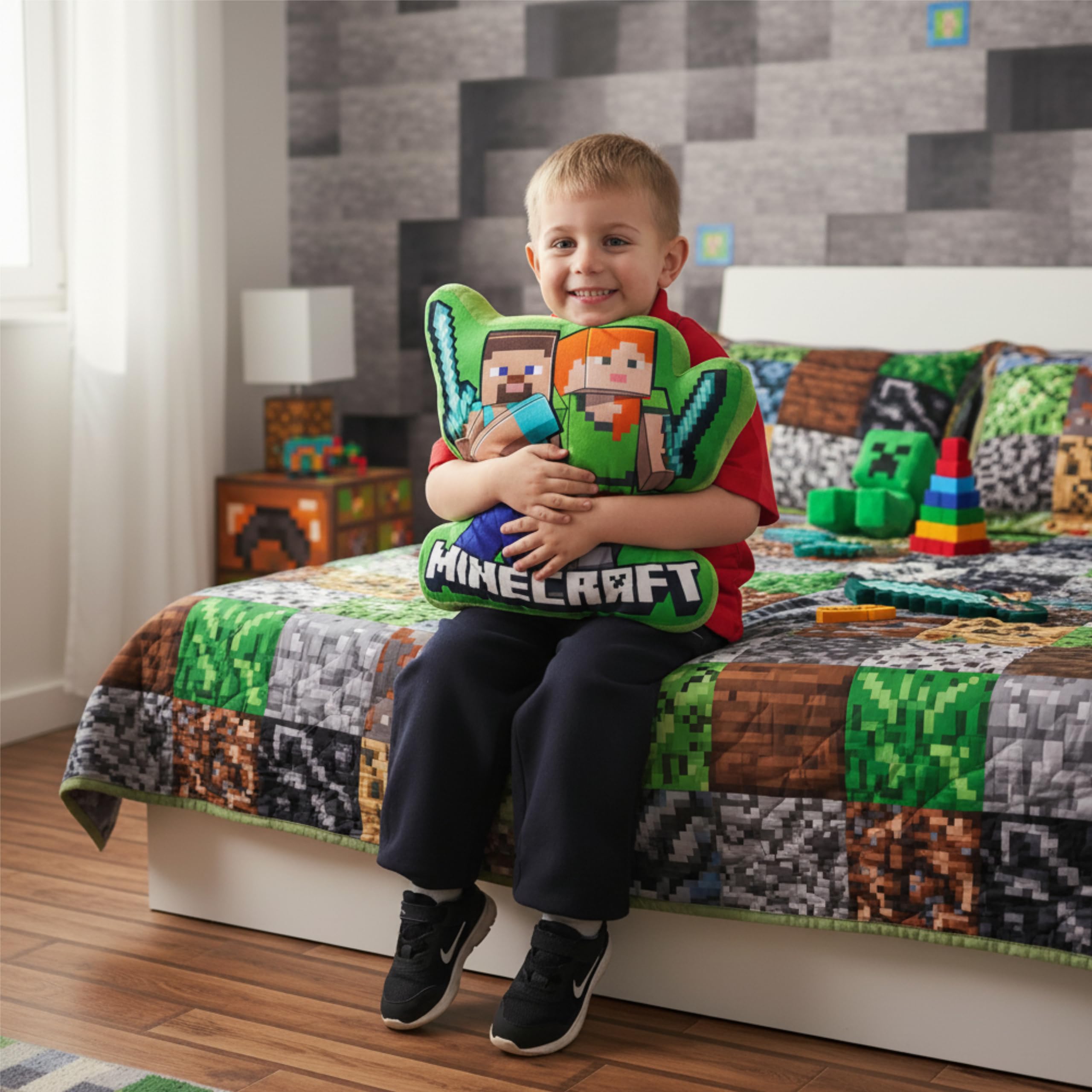 Toyland® 34 cm (13”) Minecraft Verde Cuscino in peluche - Super morbido, decorativo, carino, cuscino da coccolare per bambini - Accessorio per camera da letto, divano e ufficio