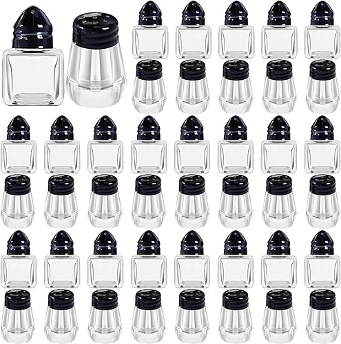 Zopeal Juego de 50 mini saleros y pimenteros pequeños condimentos individuales transparentes a granel, pequeños mezcladores de especias para cocina,