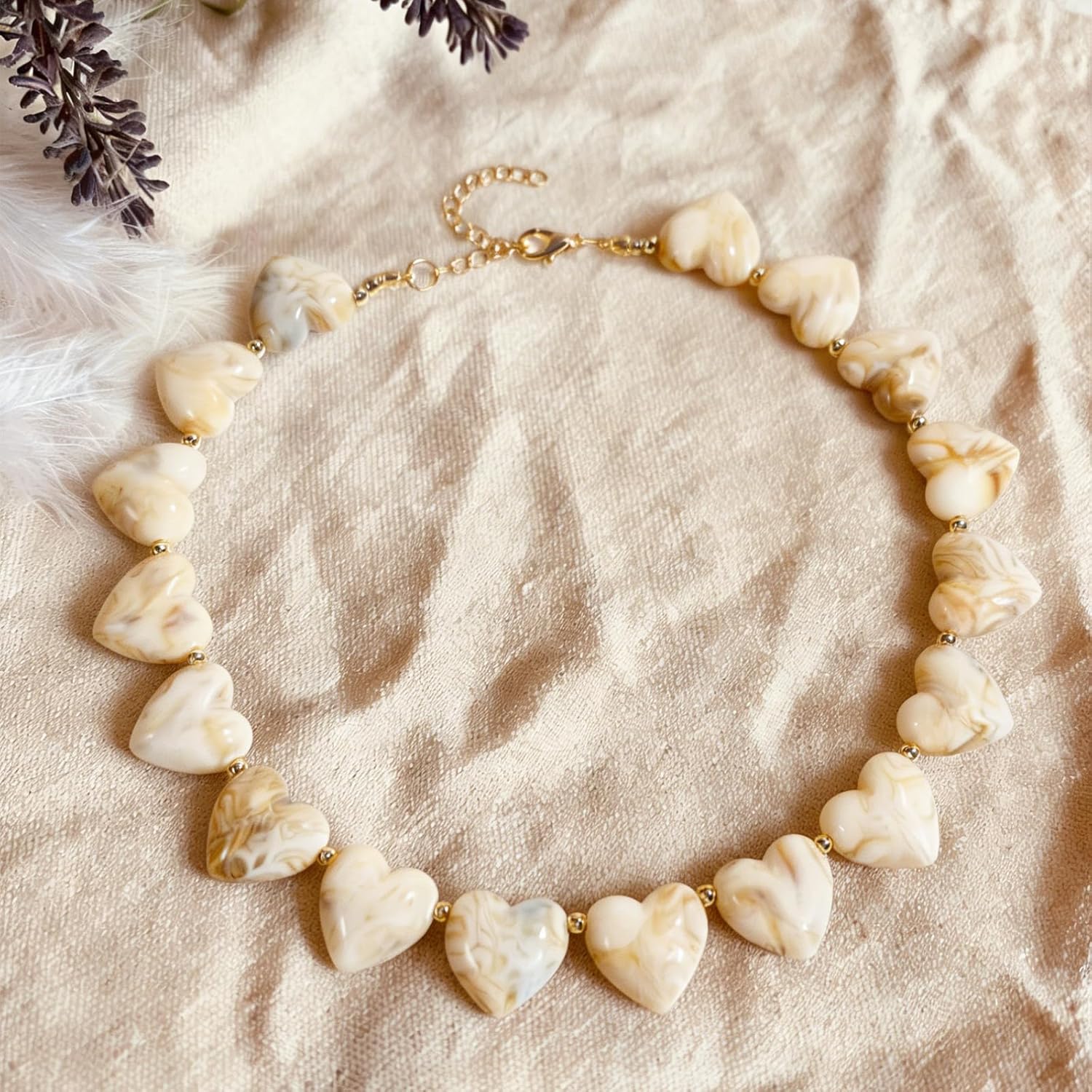 Valentine's Day Love Heart Pendant Necklace Chunky Beaded Heart Charm Choker Valentines Statement Chain Jewelry for Women Vacation Charm Necklace Birthday Gifts - Image 4