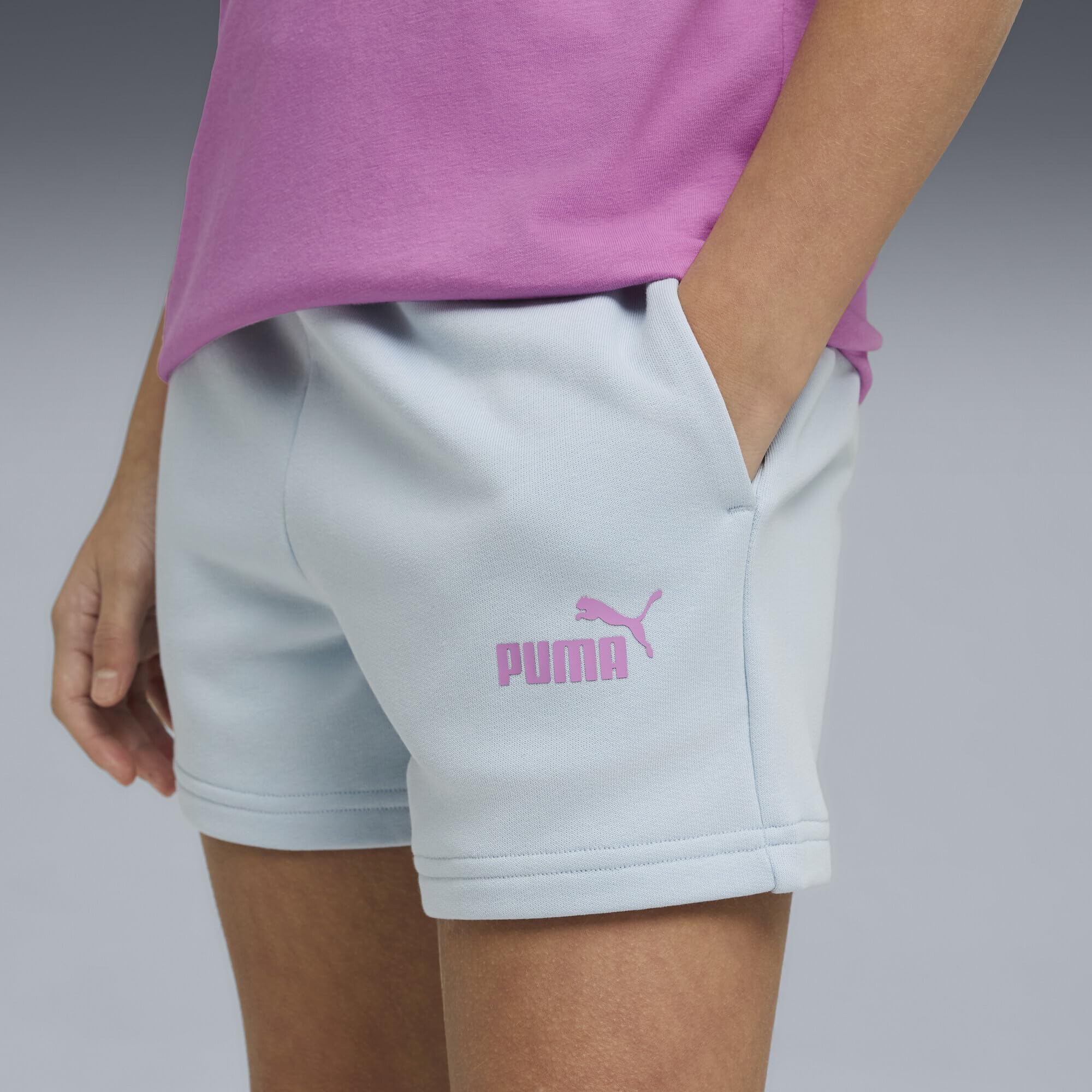 Puma Mädchen ESS No.1 Logo Tee and Shorts Set G Gestrickte Anzüge (1er Pack)