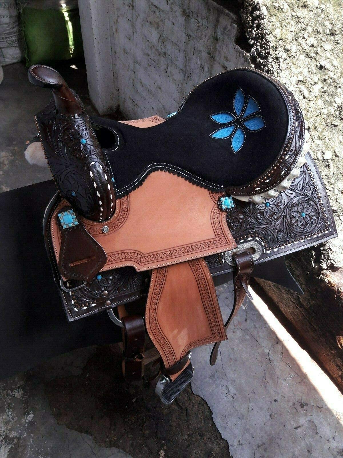 Equestrian Universe Western Barrel Racing Sella con Headsatll e Brestcollar