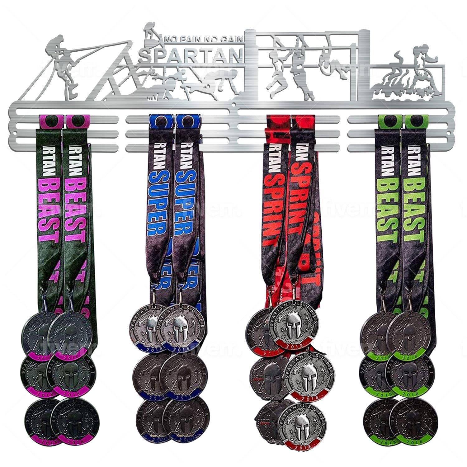 Porta Medaglie Spartan Race in Acciaio - Espositore Moderno con Silhouette di Ostacoli, Ideale per Gli Amanti delle OCR