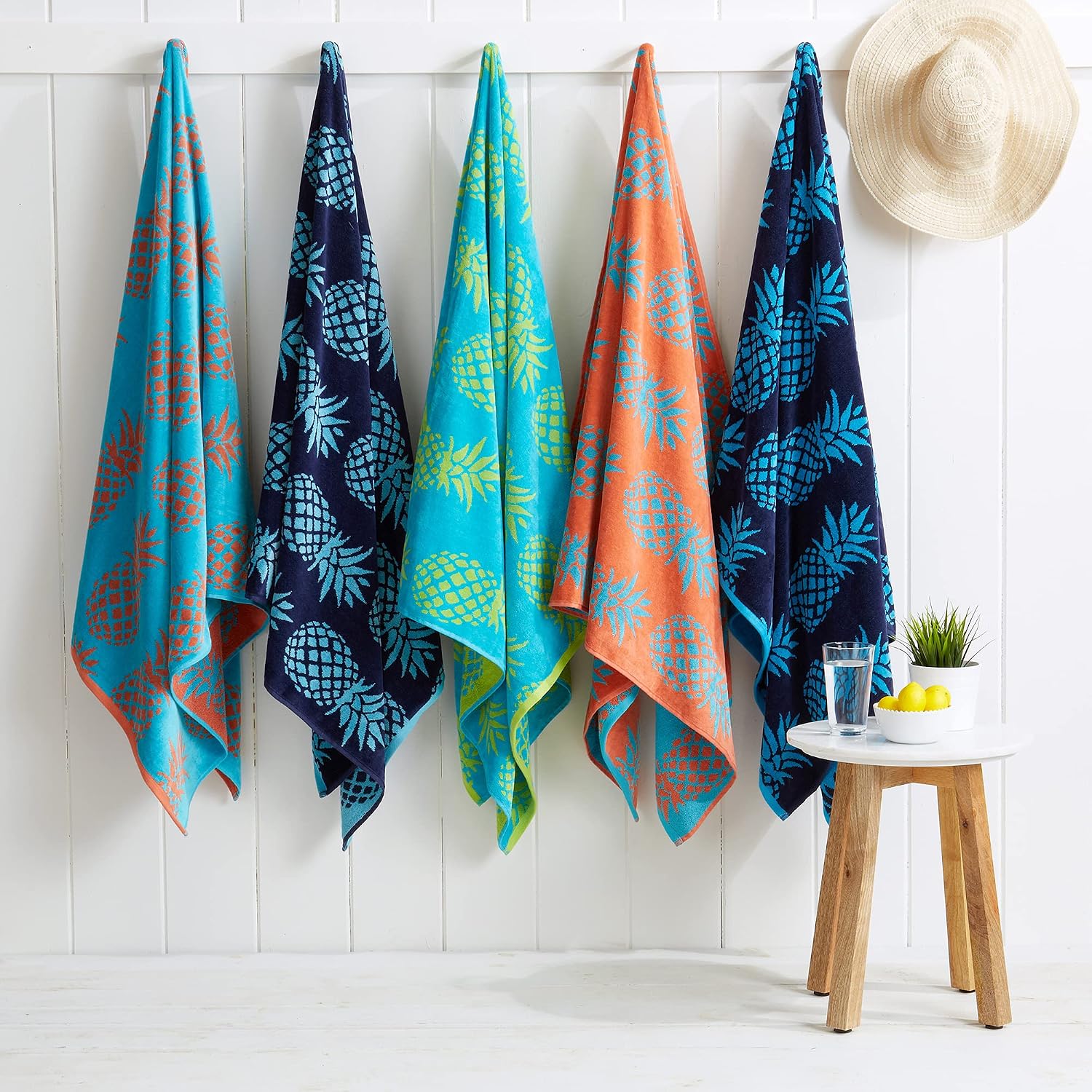Oversized Beach Towel with 100% Cotton - Extra Large Beach Towels for Adults and Kids and Absorbent Pool Towels Oversized - Lightweight Quick Dry Beach Towel and XL Cute Beach Towel for Women and Men