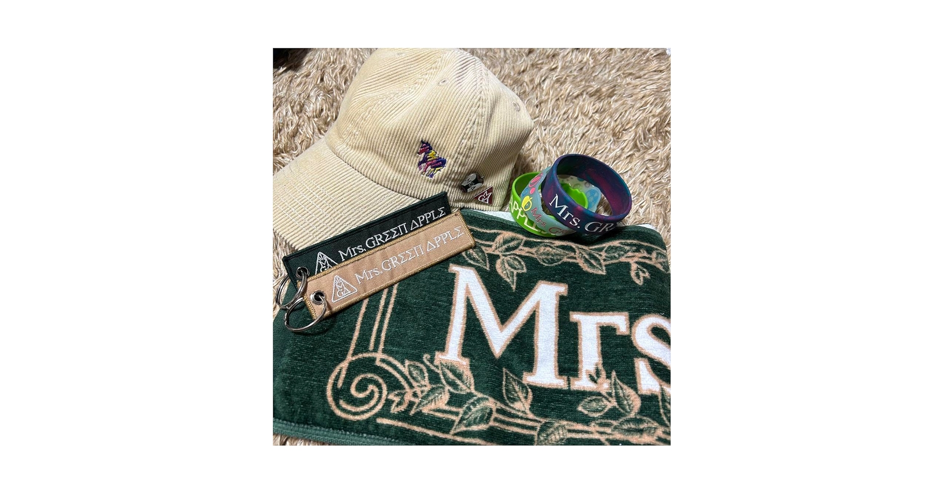 Mrs.GREEN APPLE エデンの園グッズまとめ売り Amazon.co.jp: Mrs.GREEN APPLE エデンの園グッズまとめ売り