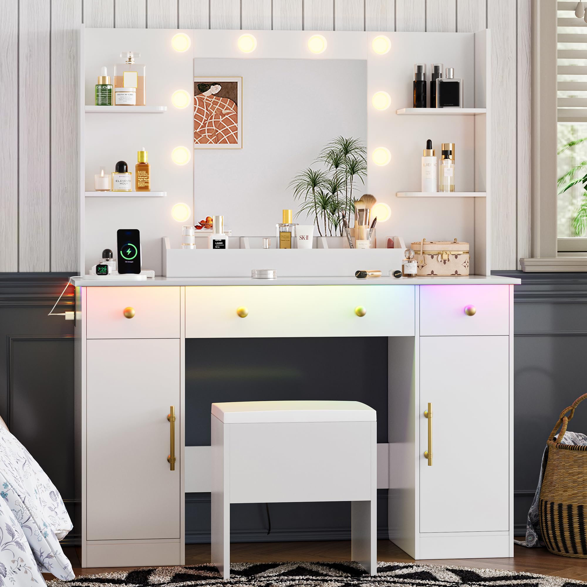 照明付き化粧台-Dressing table with lighting Amazon.com: Vanity Desk with Mirror and Lights, Makeup Dressing