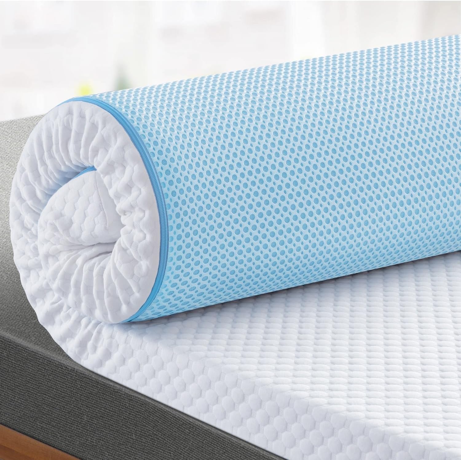 Maxzzz Memory Foam Mattress Topper Queen, 2 Inch Gel Mattress Topper