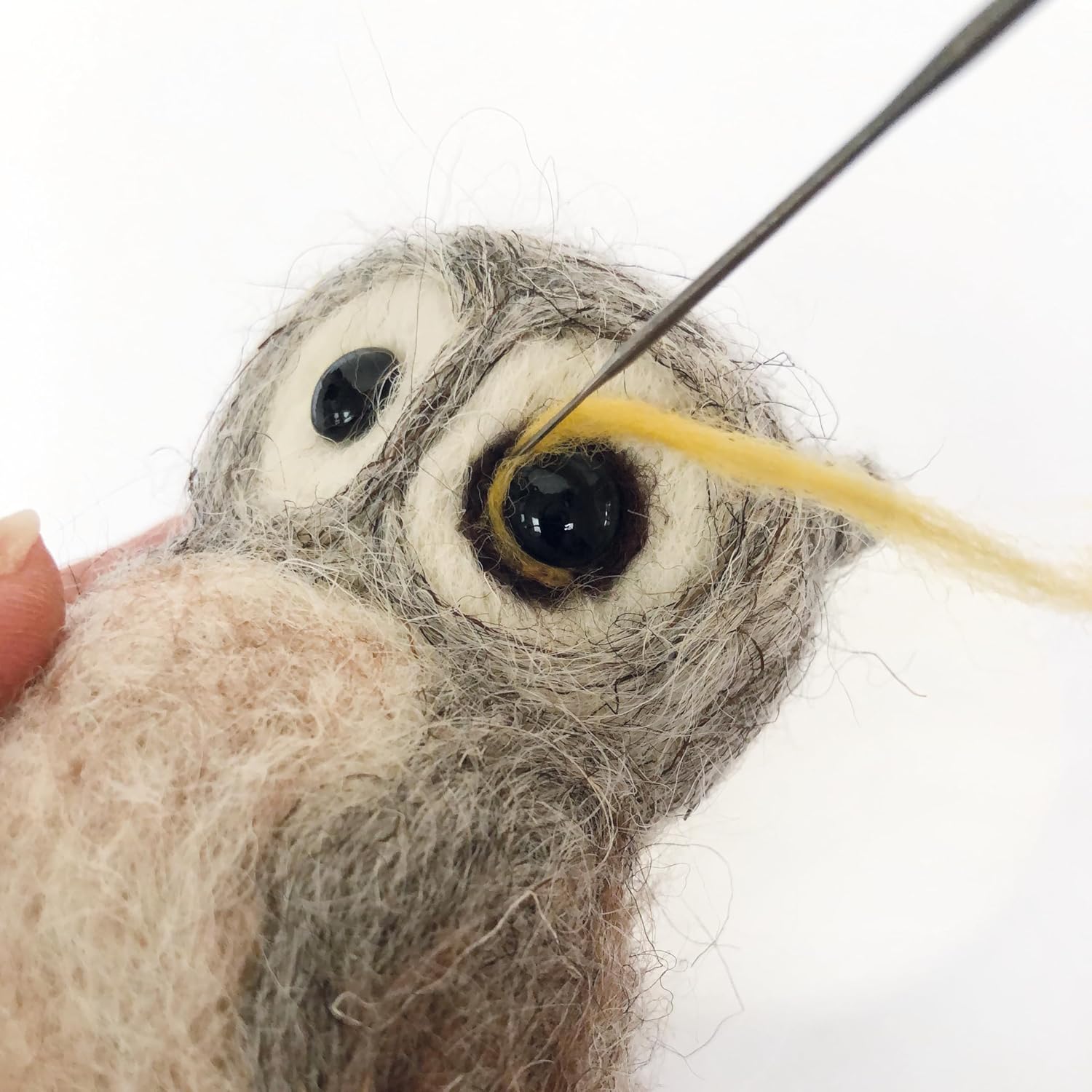 Bergin & Bath Needle Felting Kit, Owl. Make a Sweet Little owl with This Planet Friendly Craft kit for Adults and Teens.
