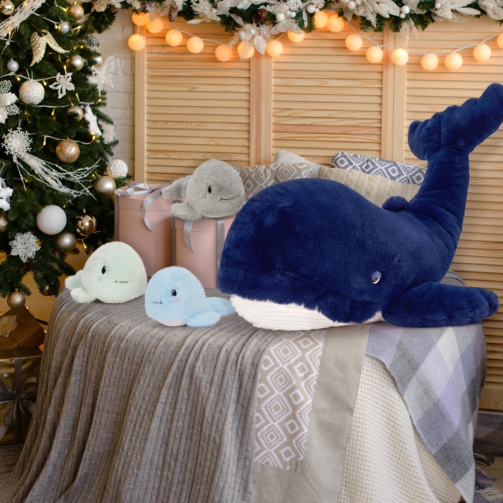 MorisMos Balena Peluche 50cm, Blu scuro Balena Mamma con 3 Cuccioli, Grande Realistico Morbido Dolce Giocattolo di Peluche Regalo per Bambini Compleanno Natale Deco
